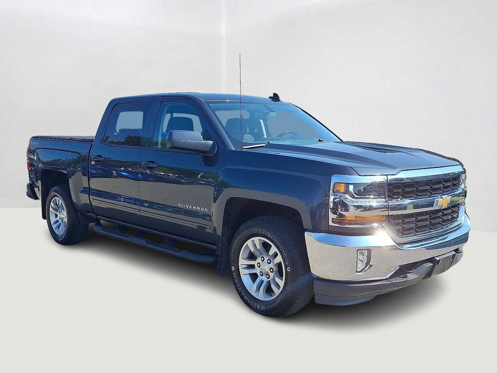 Thumbnail: 2018 Chevrolet Silverado 1500 - 4