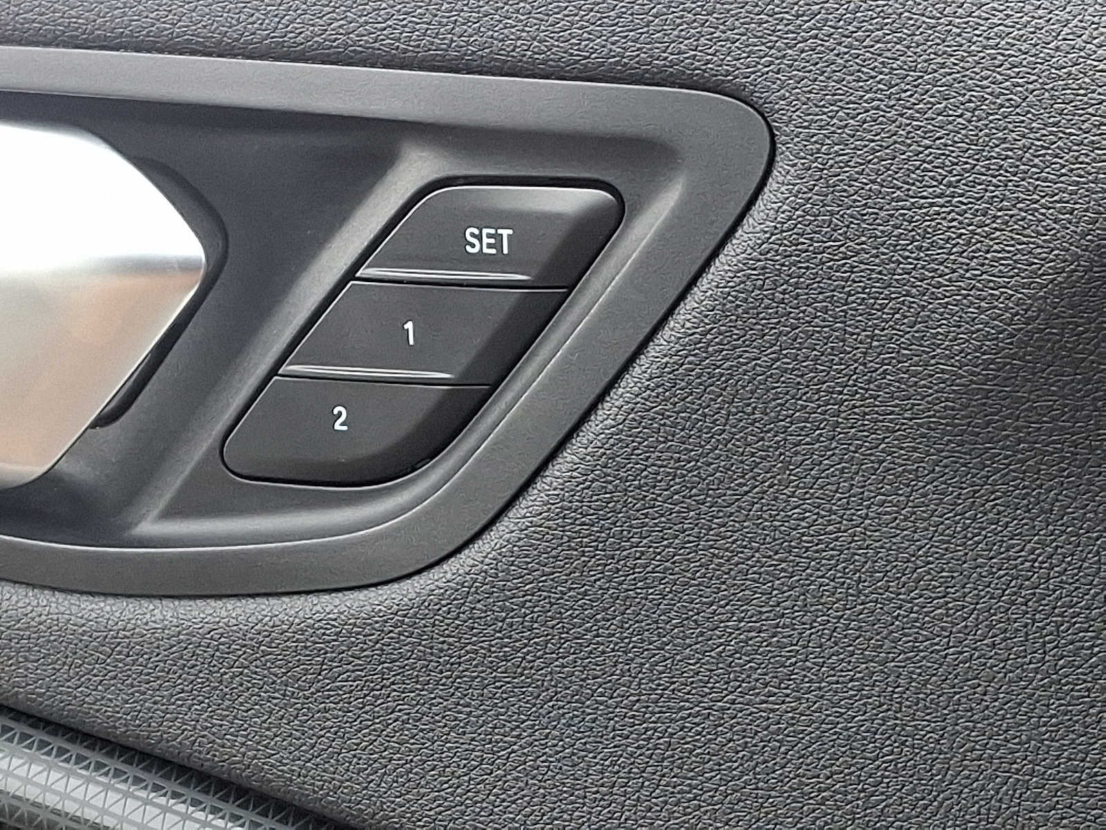 Thumbnail: 2020 BMW 2 Series - 25