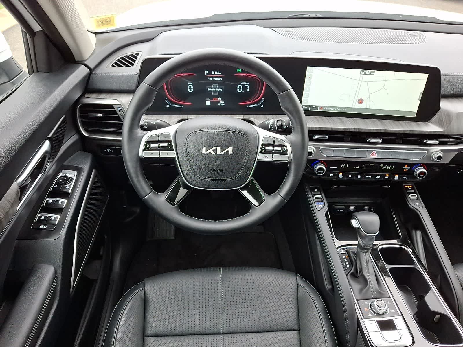 Thumbnail: 2024 Kia Telluride - 13