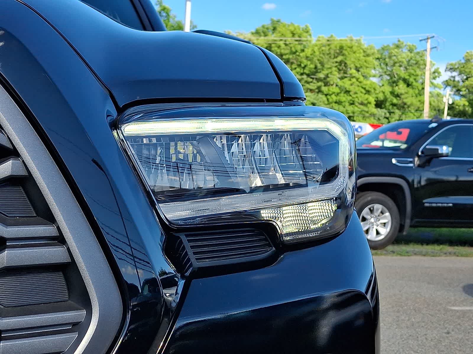 Thumbnail: 2023 Toyota Tacoma - 11