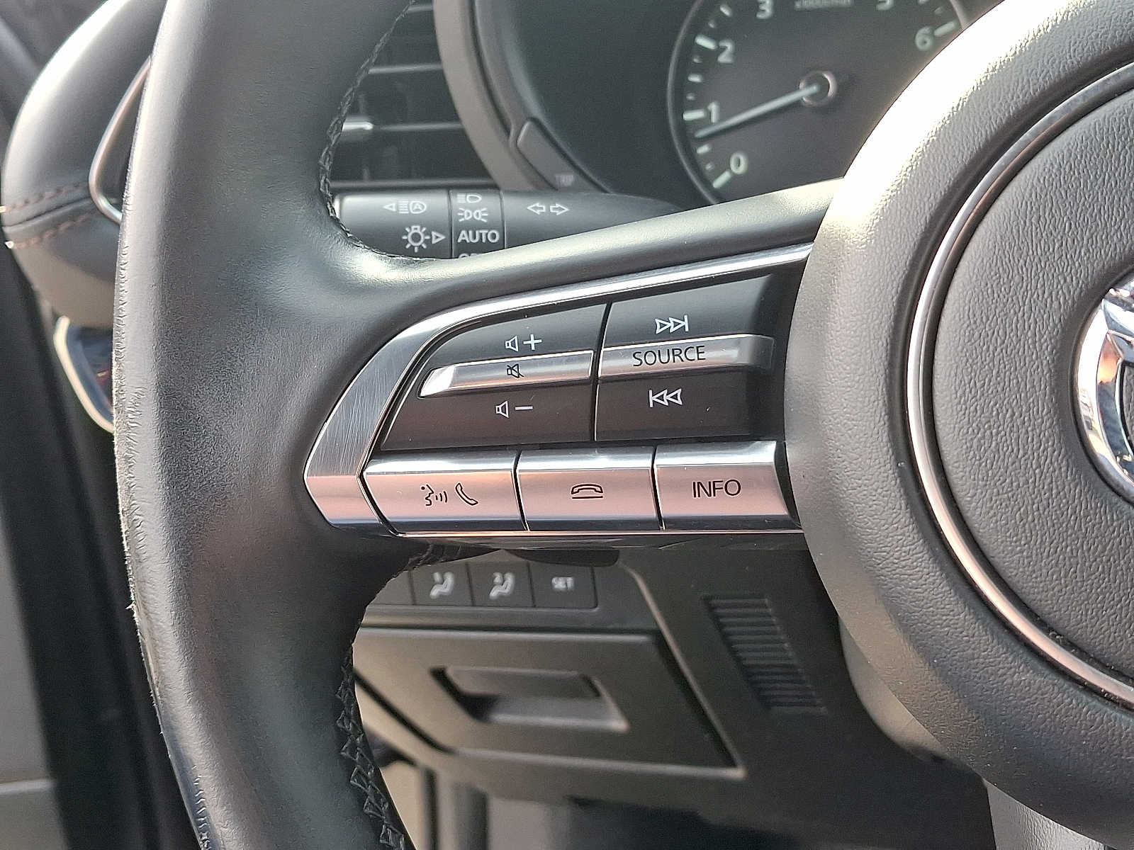 Thumbnail: 2023 Mazda Mazda3 - 23