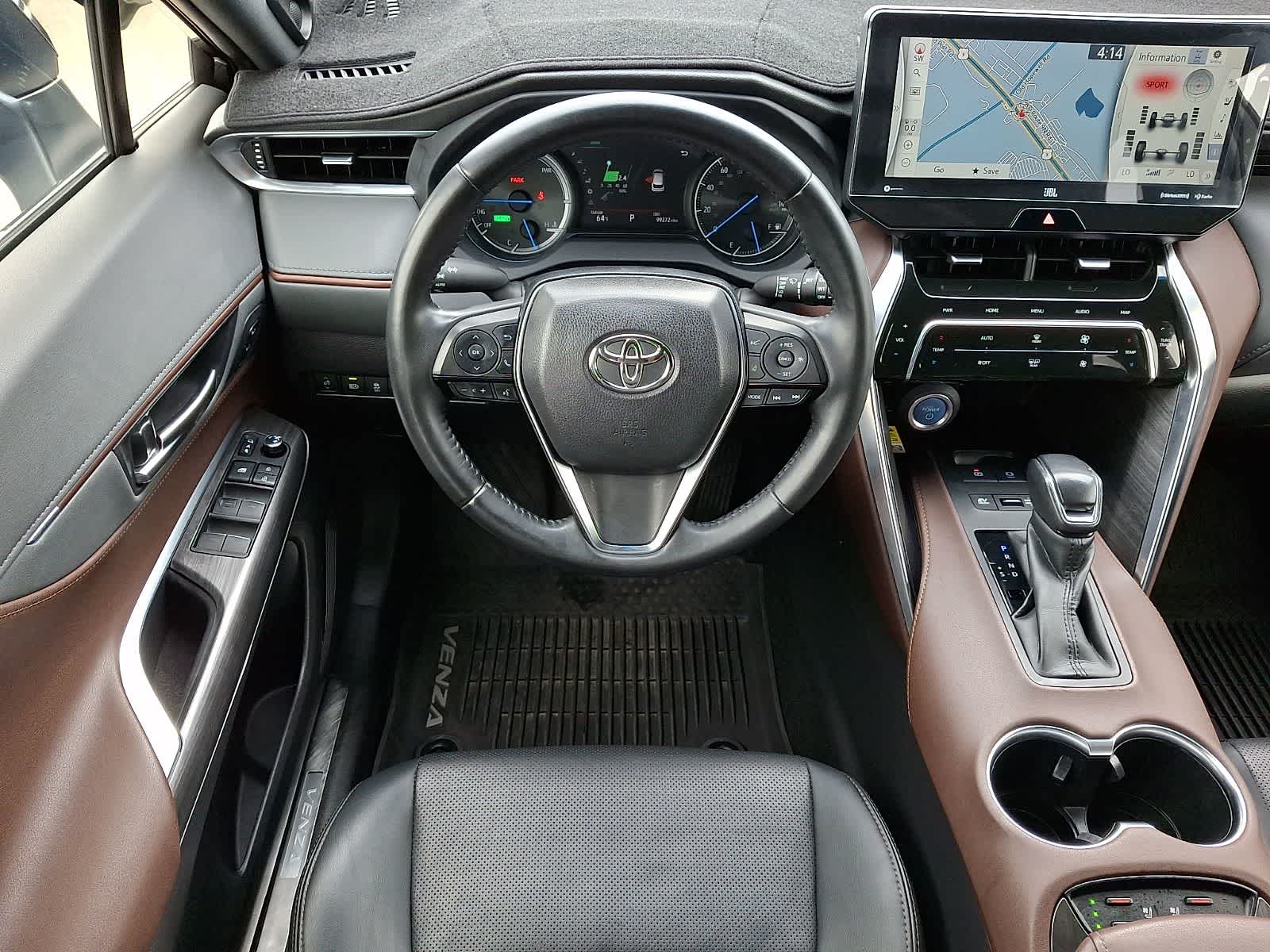 Thumbnail: 2021 Toyota Venza - 14
