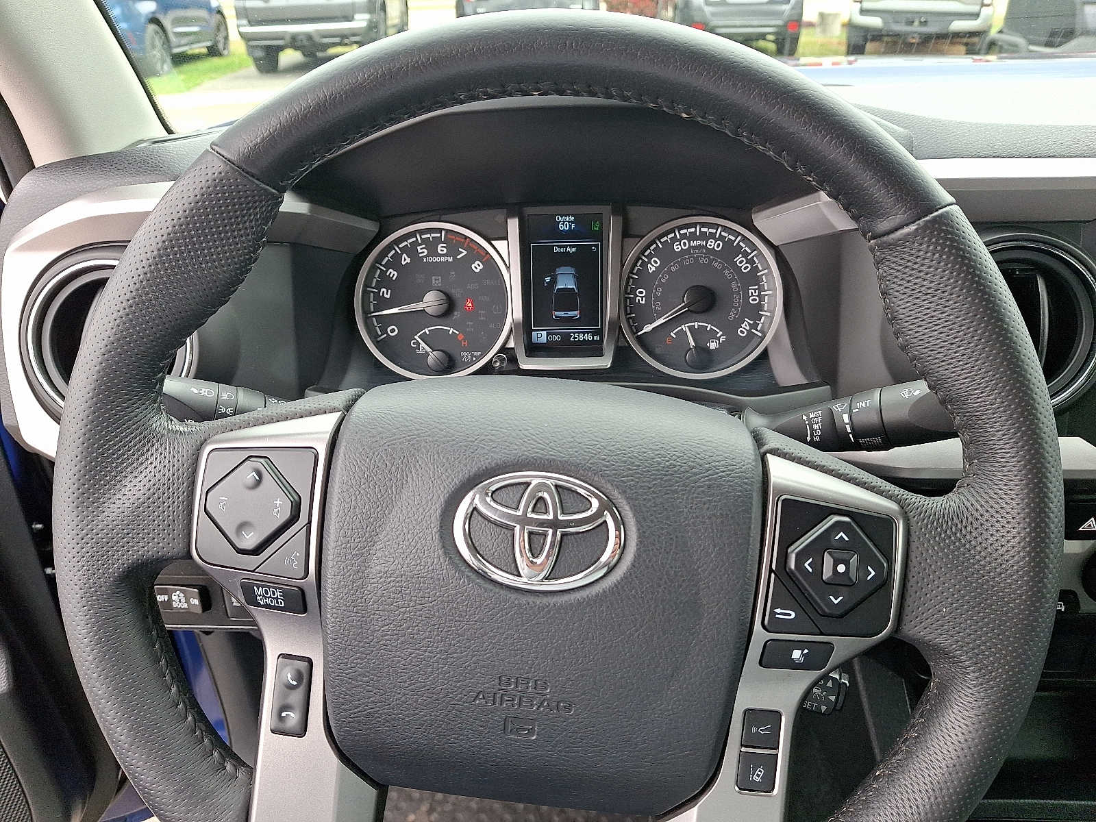 Thumbnail: 2023 Toyota Tacoma - 21