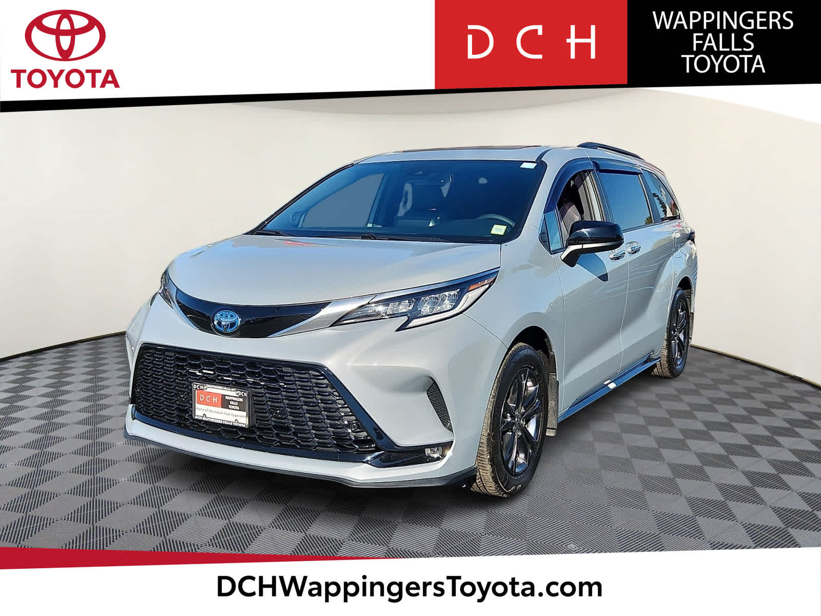 2024 Toyota Sienna XSE