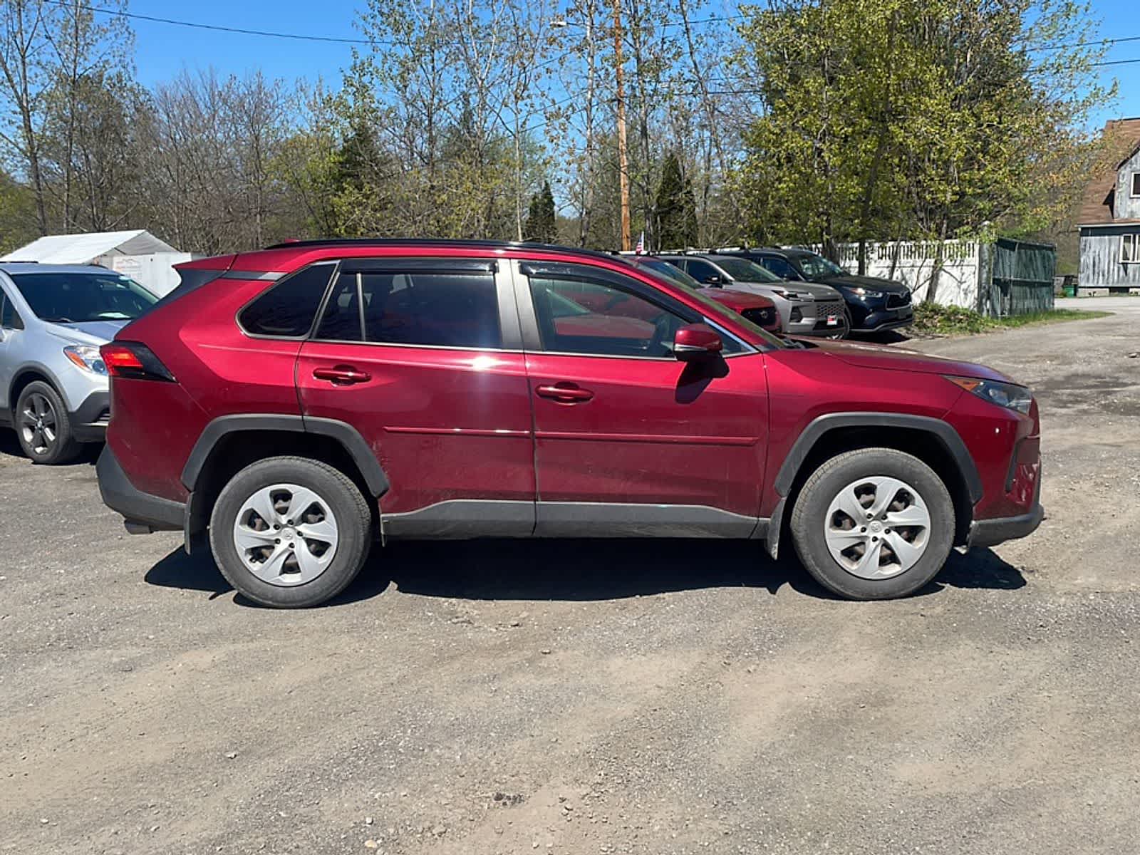 Thumbnail: 2019 Toyota RAV4 - 11