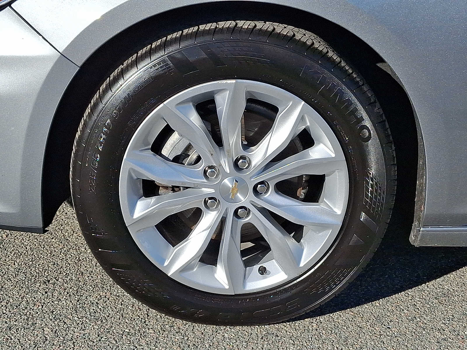 Thumbnail: 2024 Chevrolet Malibu - 9