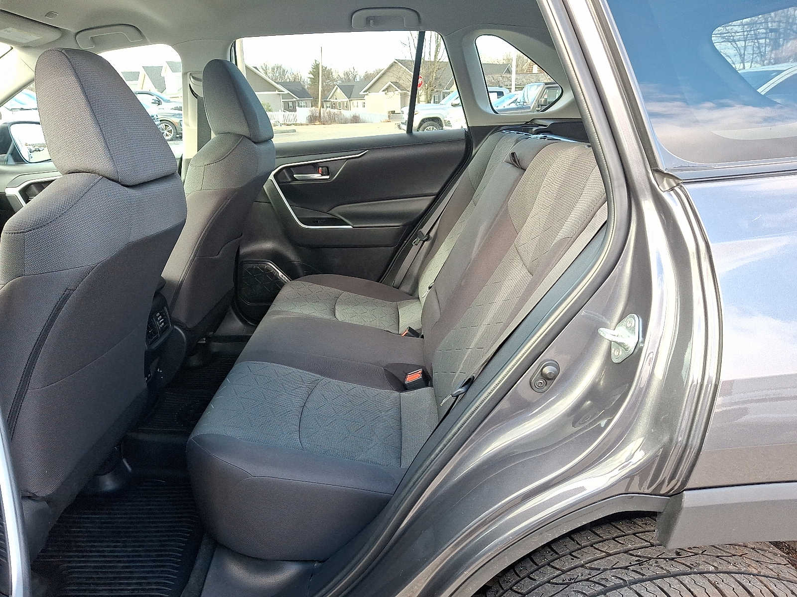 Thumbnail: 2023 Toyota RAV4 - 13