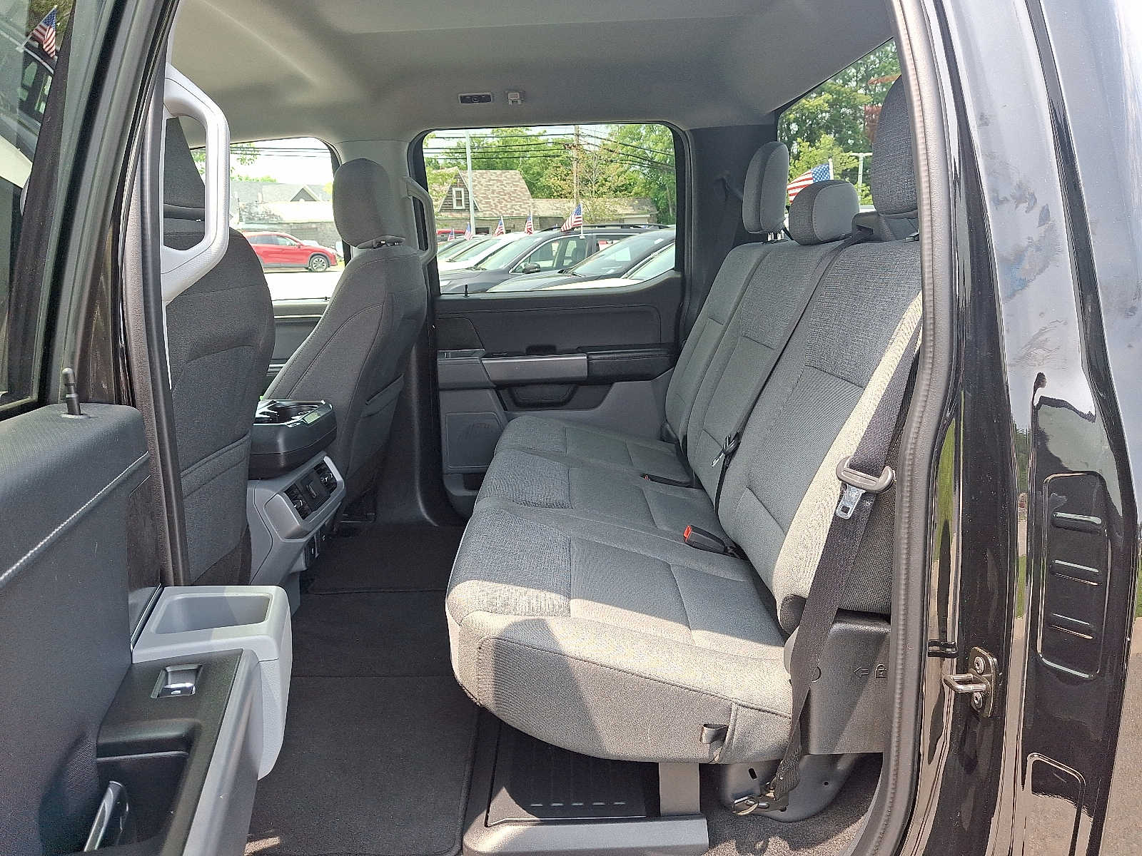 2024 Ford F-150 XLT 11