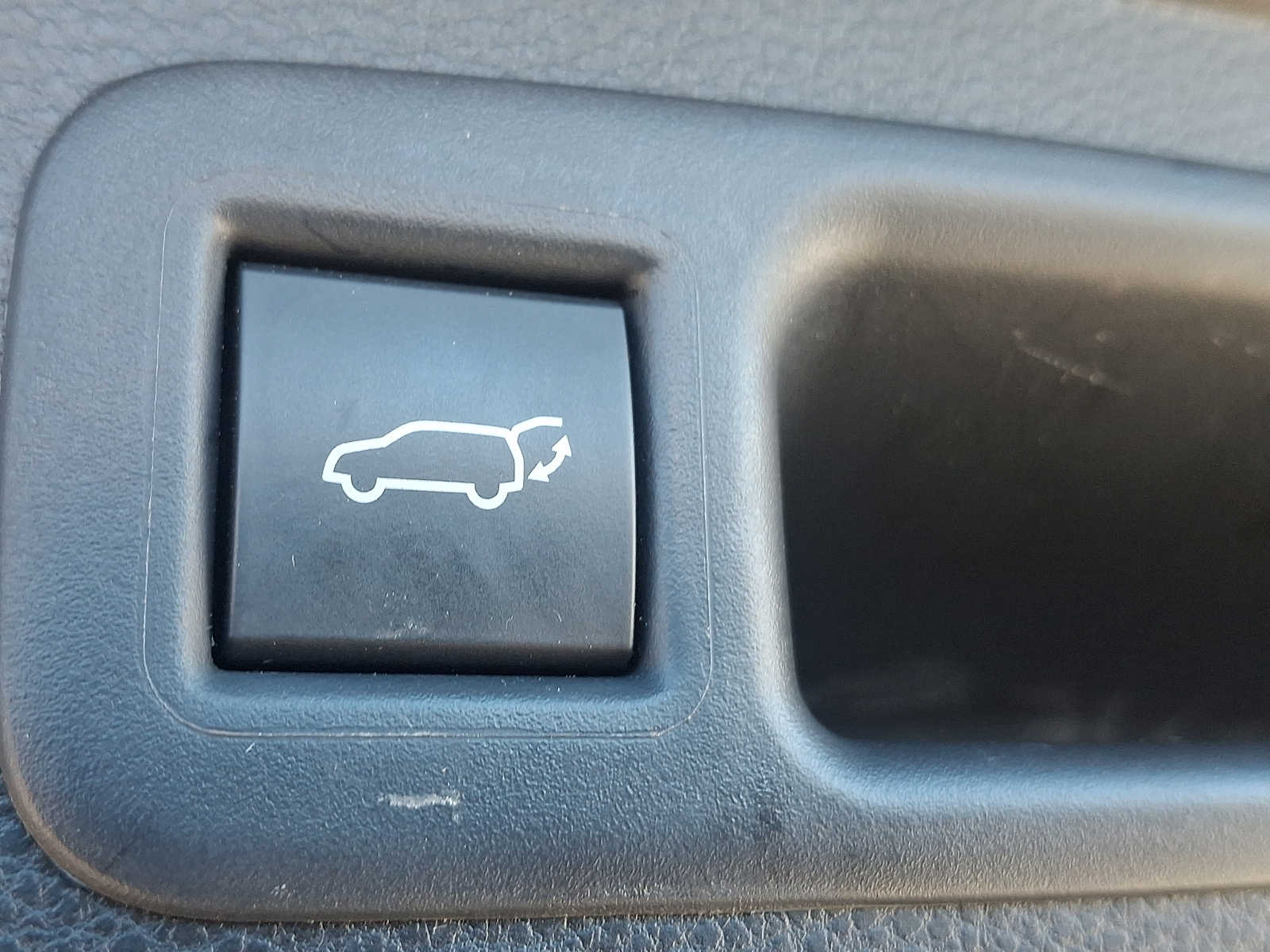 Thumbnail: 2024 Toyota Highlander - 33