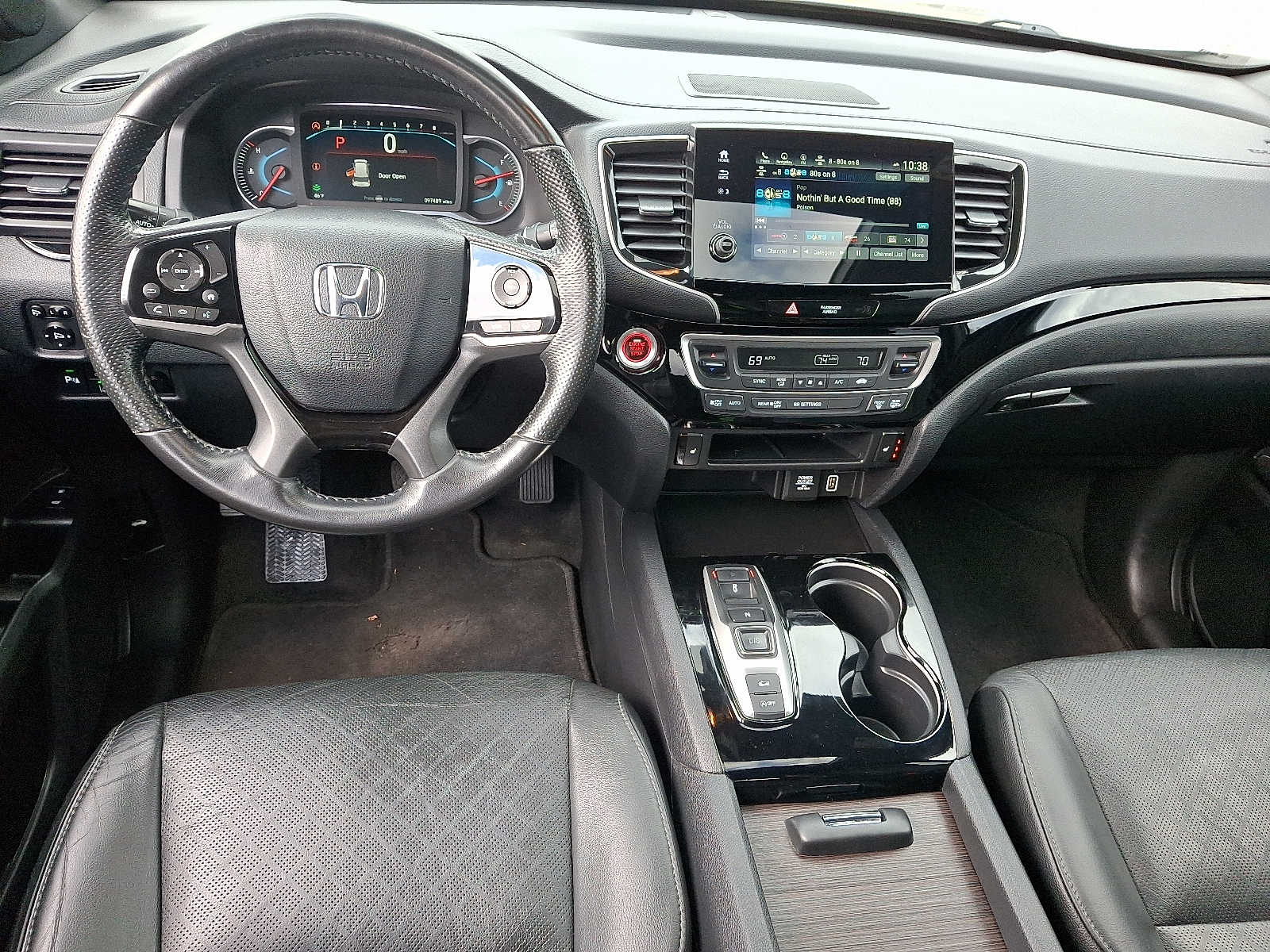 Thumbnail: 2019 Honda Passport - 13