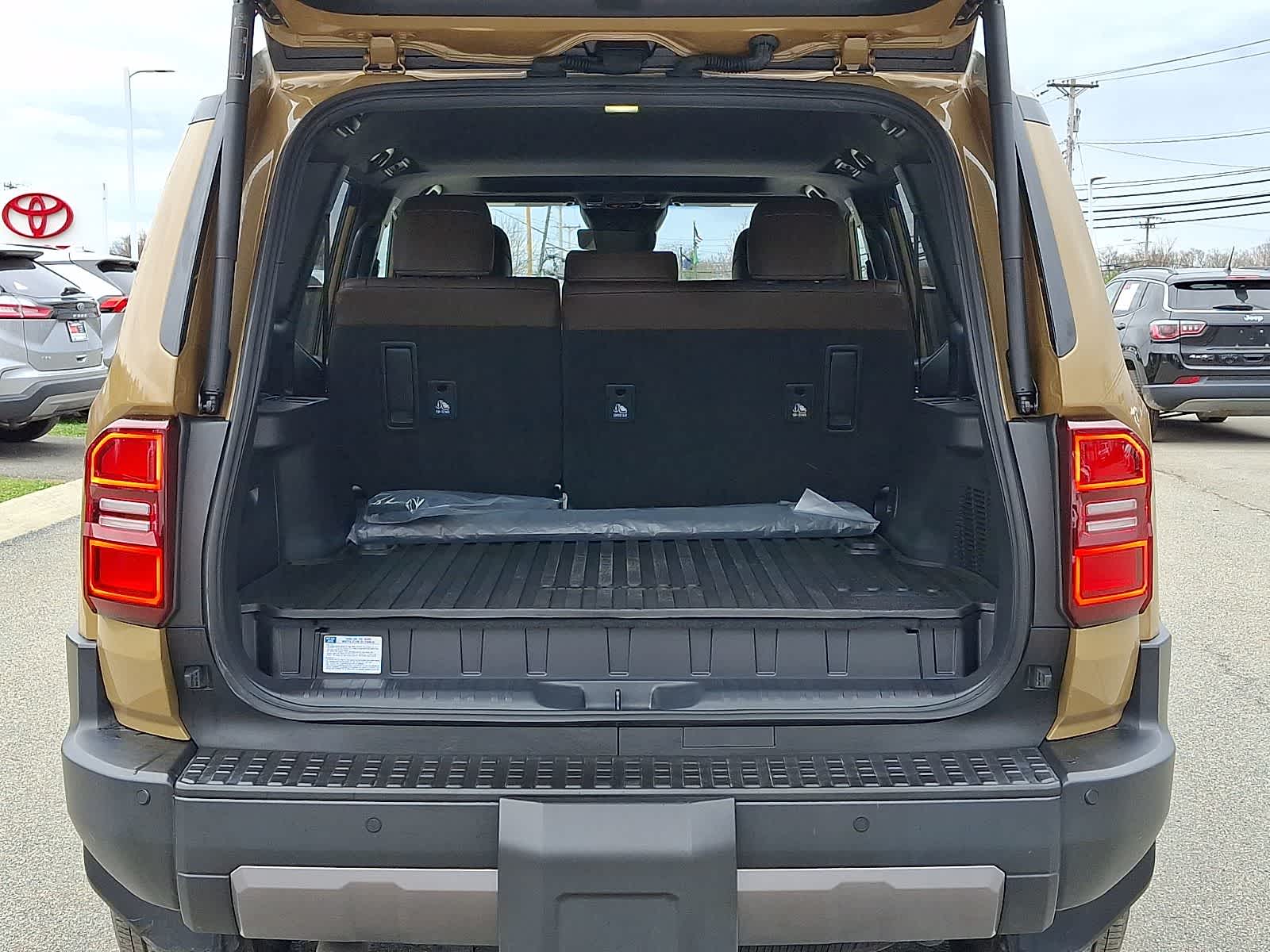 Thumbnail: 2026 Toyota Land Cruiser - 33