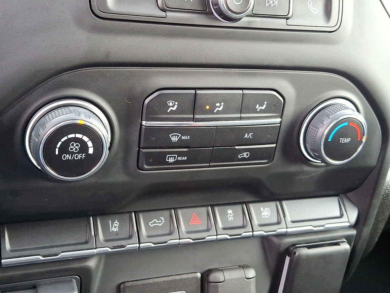 Thumbnail: 2024 Chevrolet Silverado 2500 - 12