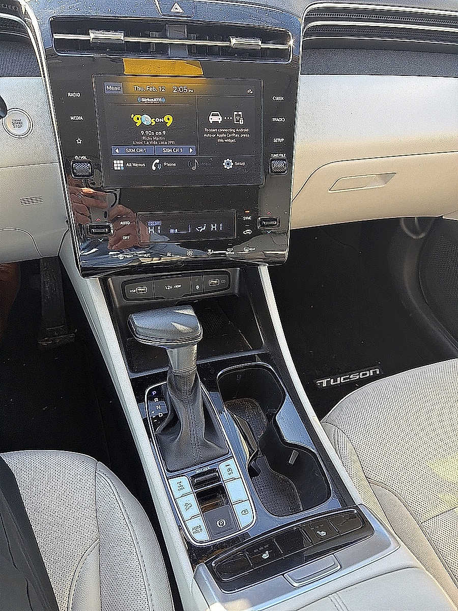 Thumbnail: 2023 Hyundai Tucson - 17