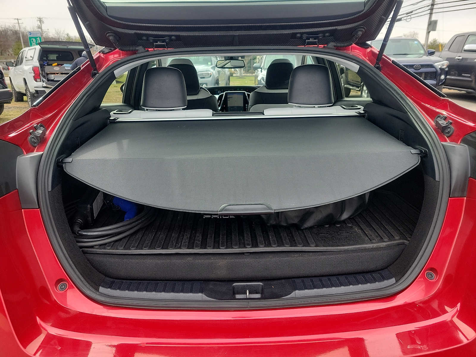 Thumbnail: 2018 Toyota Prius Prime - 31