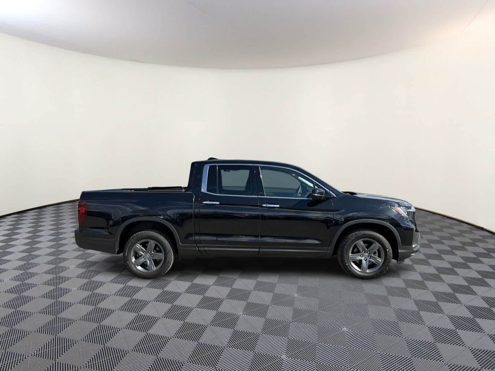 Thumbnail: 2023 Honda Ridgeline - 5