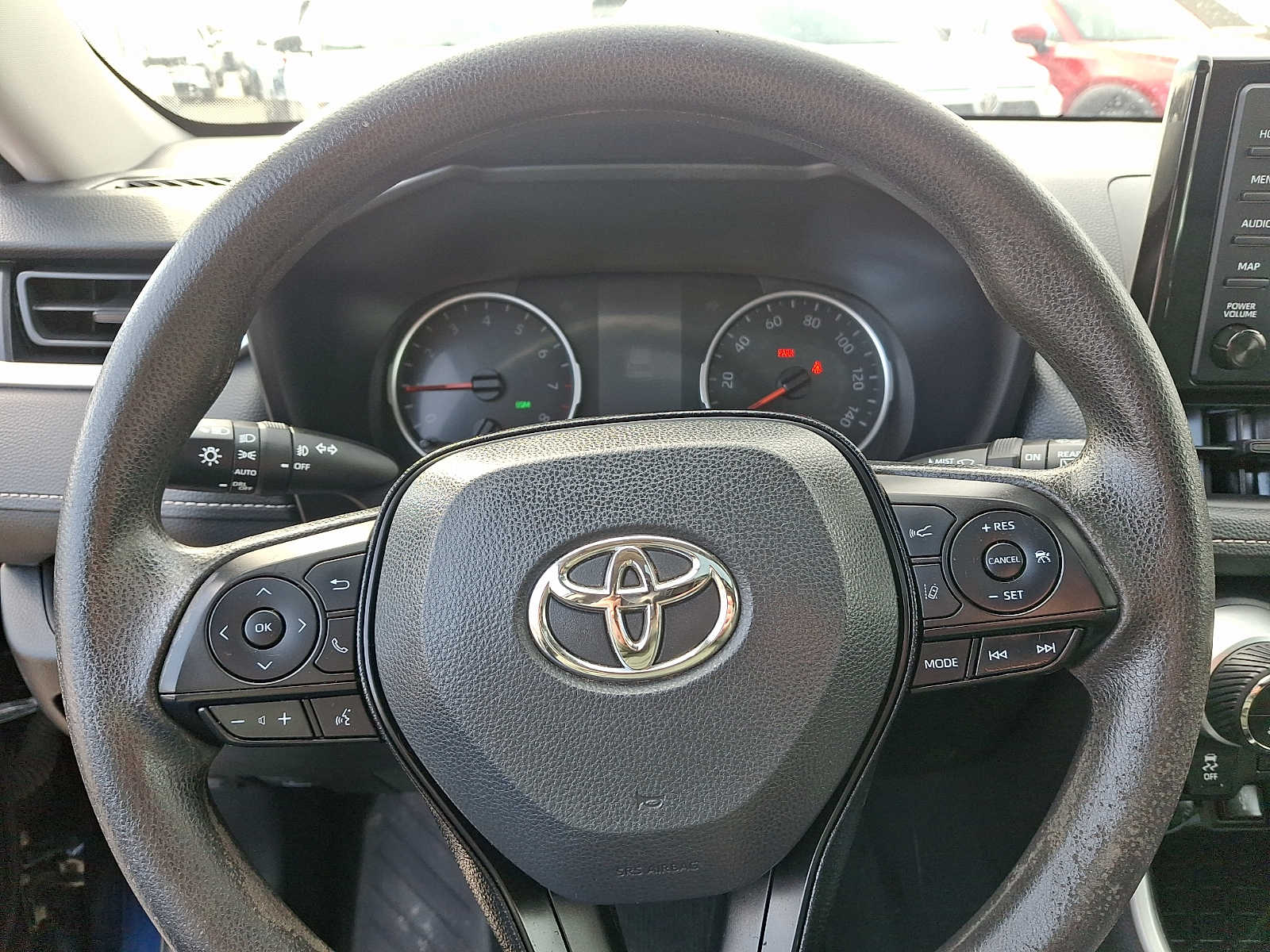 Thumbnail: 2021 Toyota RAV4 - 21