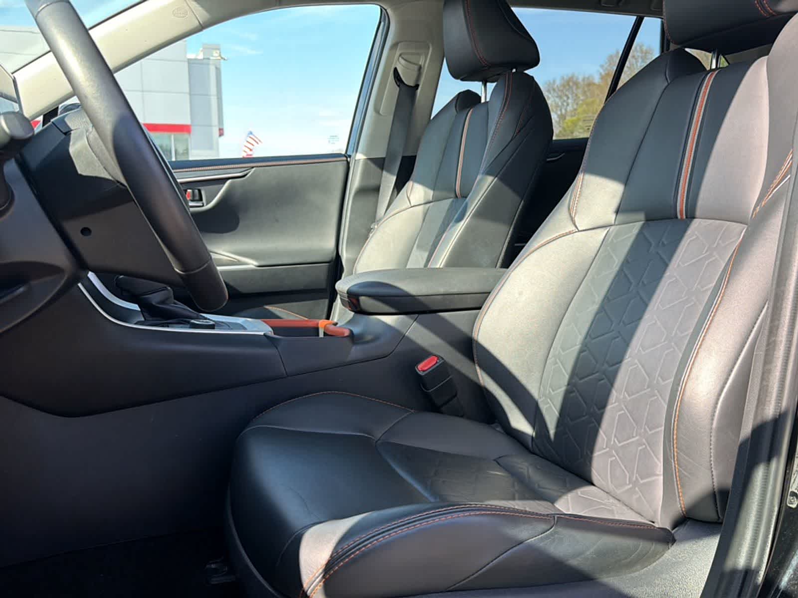 Thumbnail: 2024 Toyota RAV4 - 14