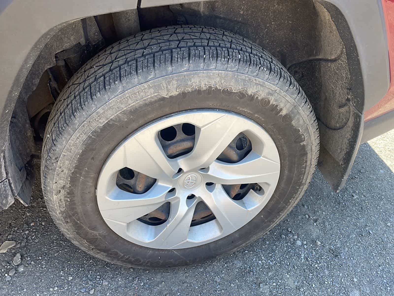 Thumbnail: 2019 Toyota RAV4 - 24