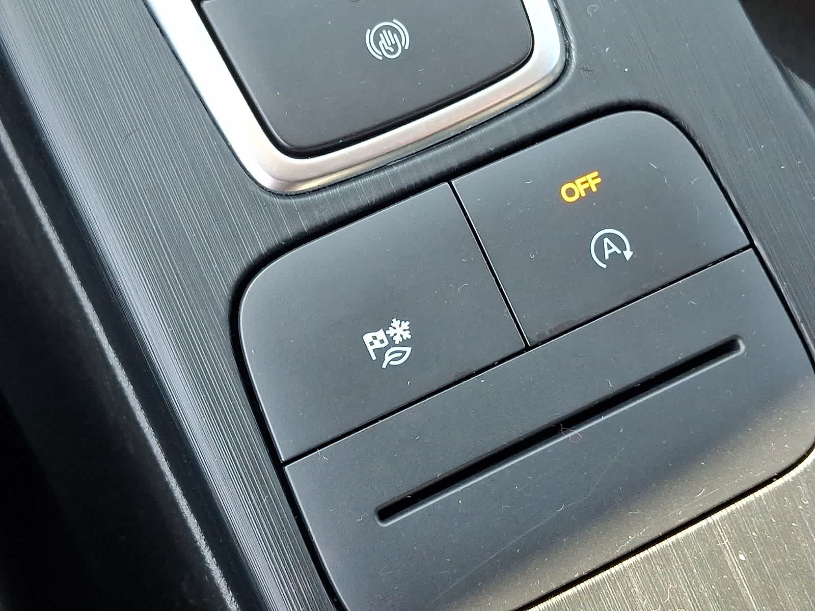 Thumbnail: 2024 Ford Escape - 24