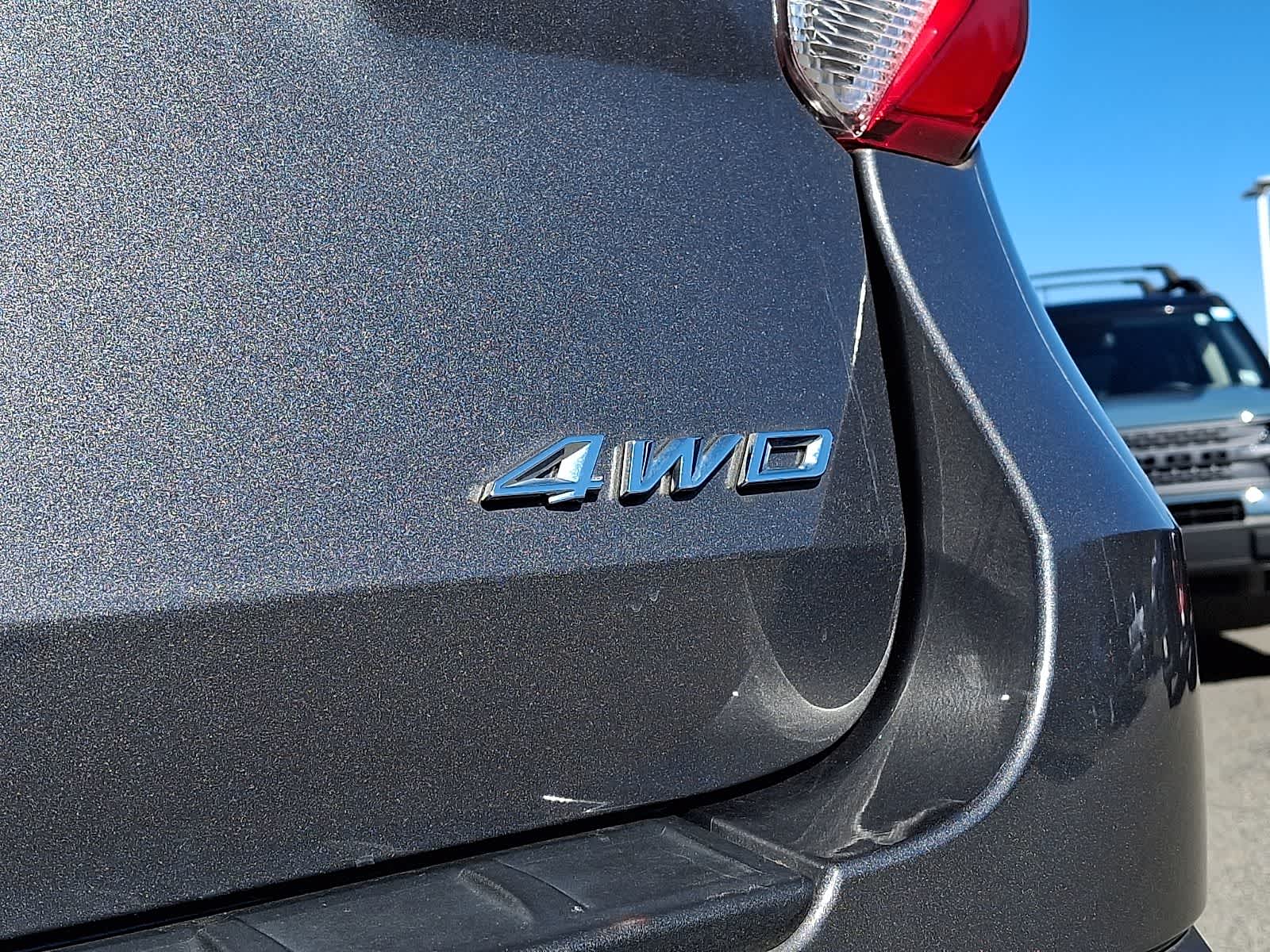 Thumbnail: 2023 Ford Explorer - 34