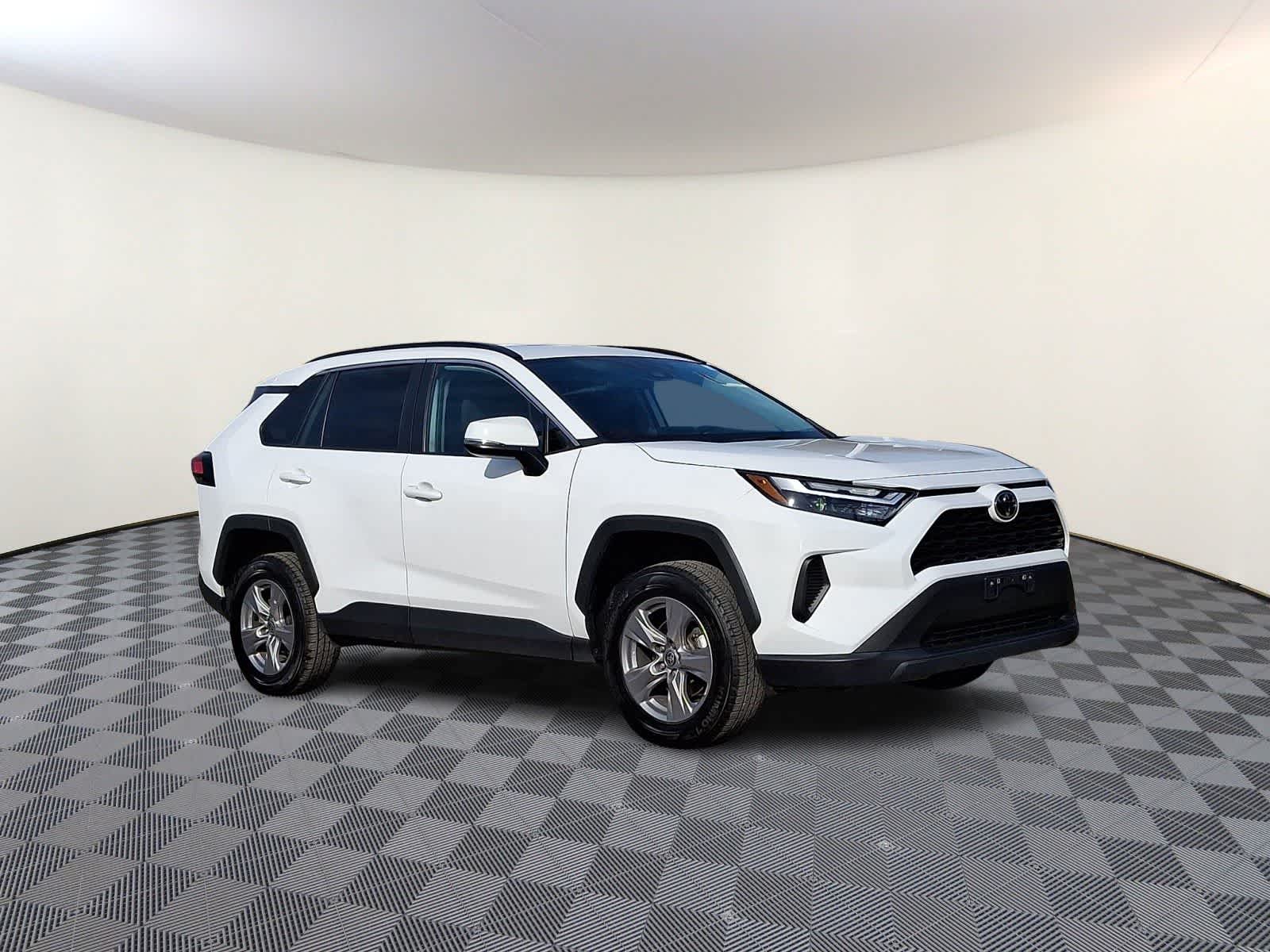 Thumbnail: 2024 Toyota RAV4 - 5