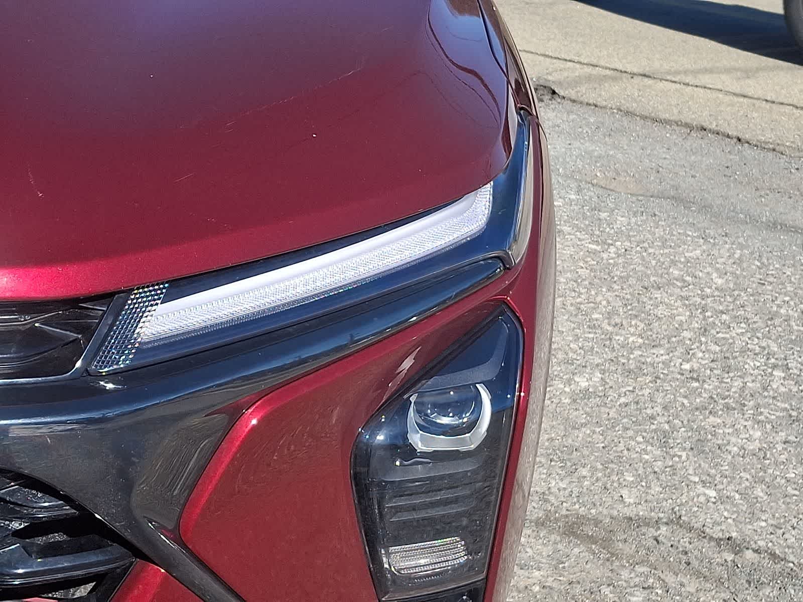 Thumbnail: 2024 Chevrolet Trax - 10