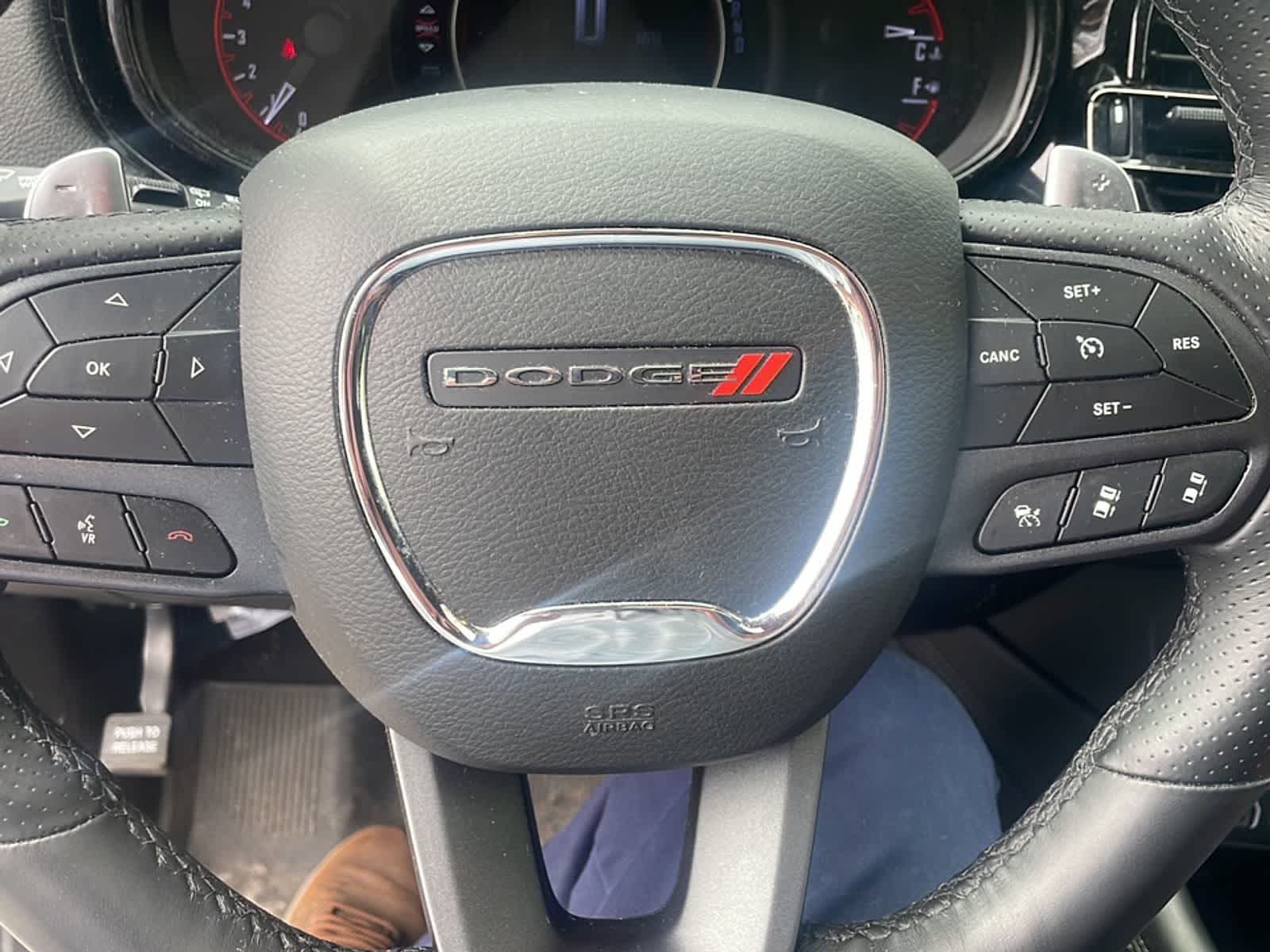 Thumbnail: 2022 Dodge Durango - 16