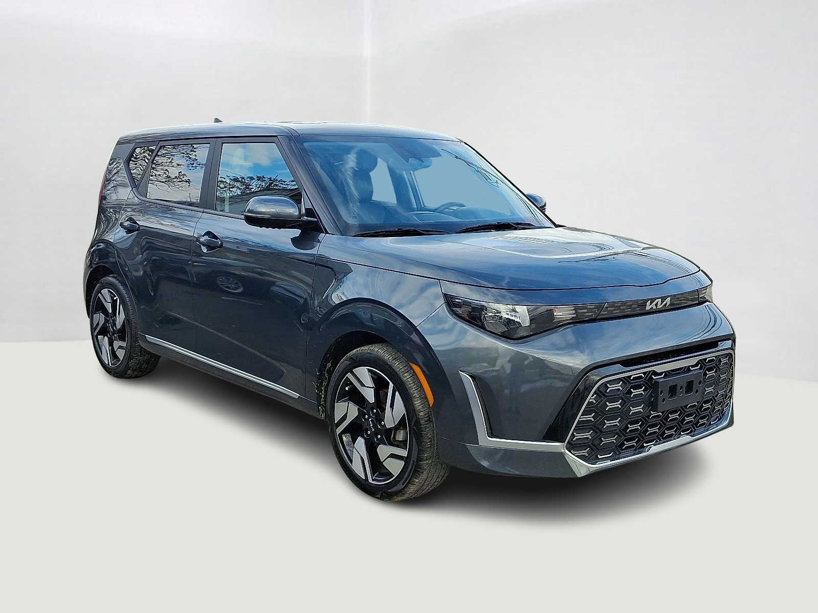 Thumbnail: 2023 Kia Soul - 4