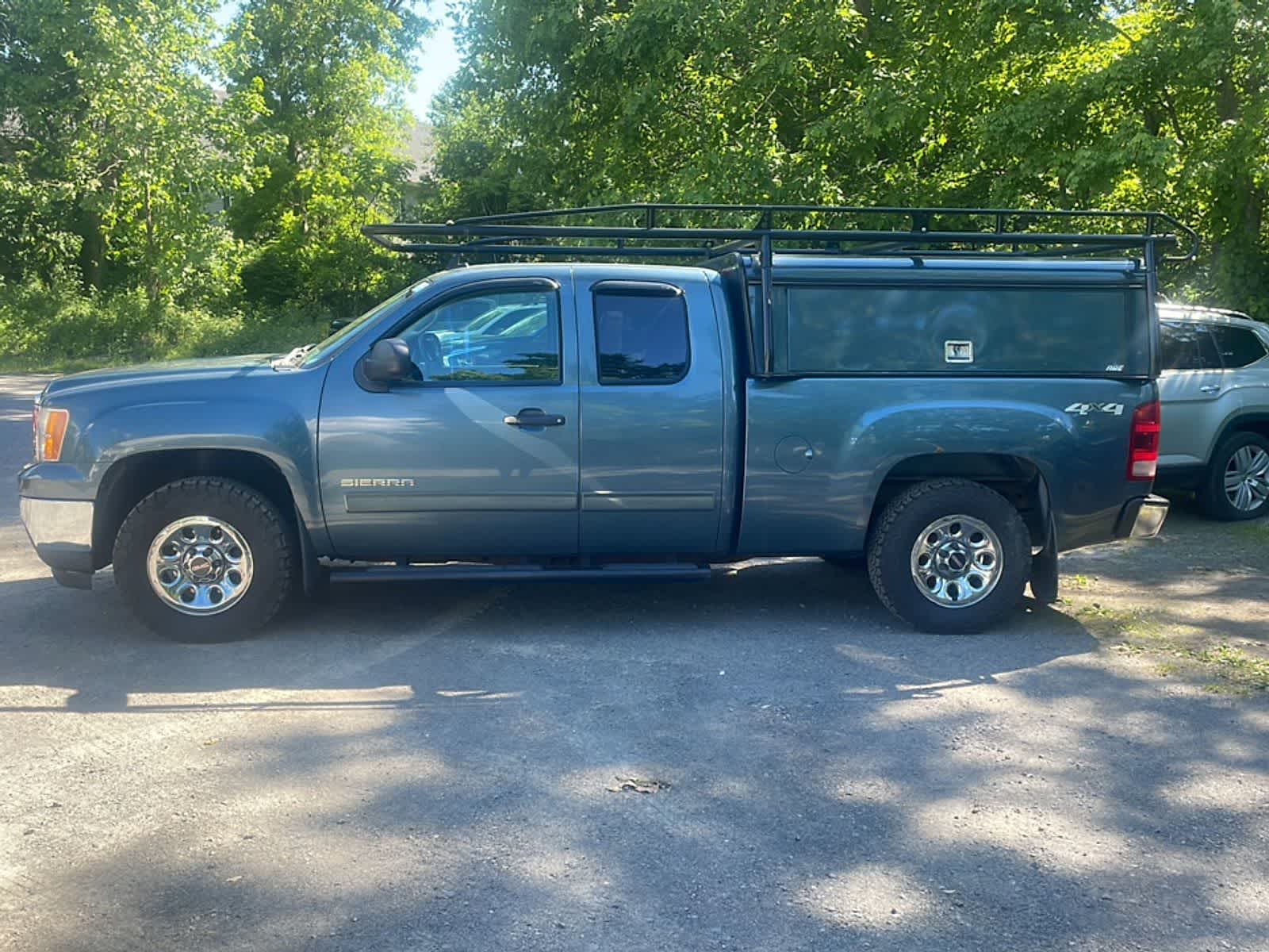 Thumbnail: 2011 GMC Sierra 1500 - 4
