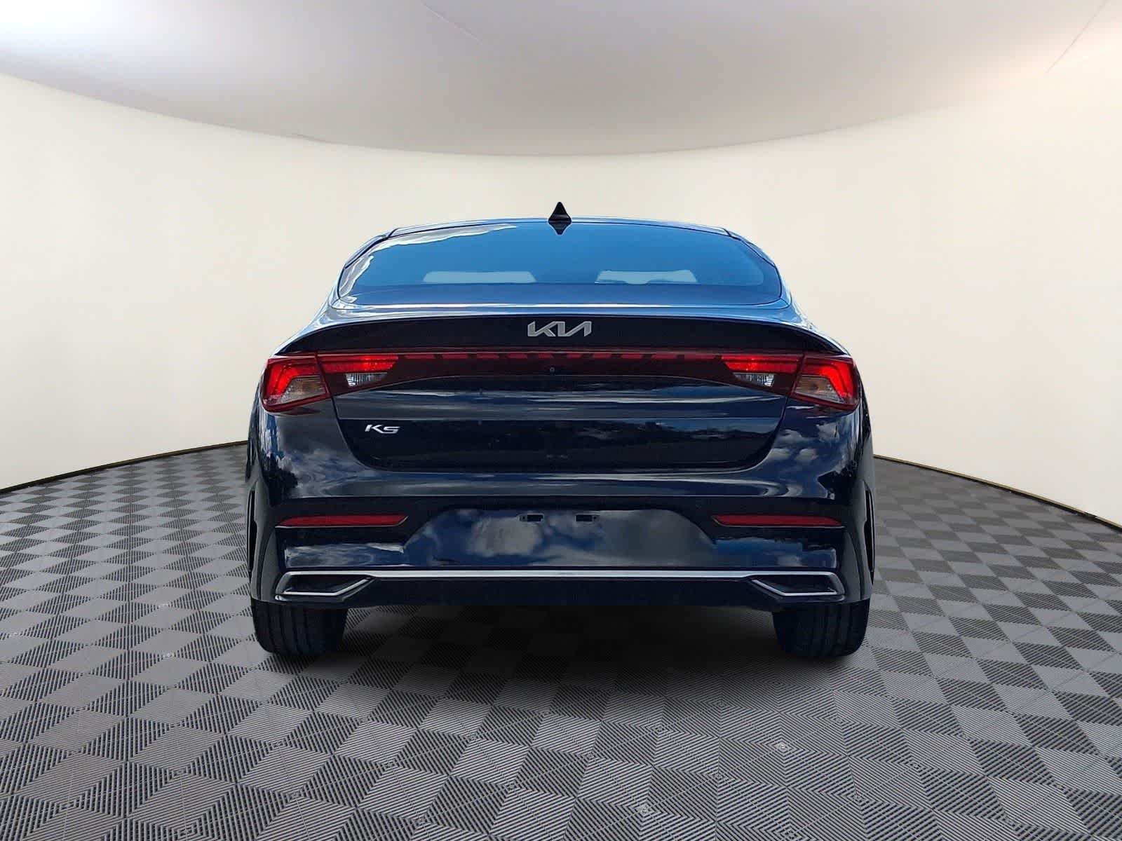 Thumbnail: 2022 Kia K5 - 6