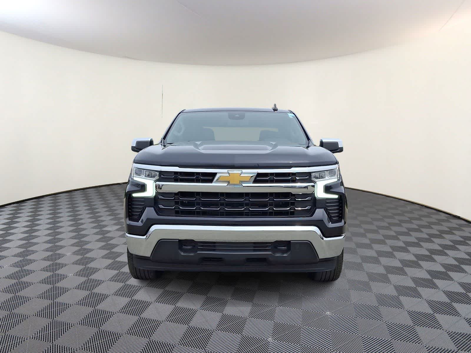 Thumbnail: 2023 Chevrolet Silverado 1500 - 3