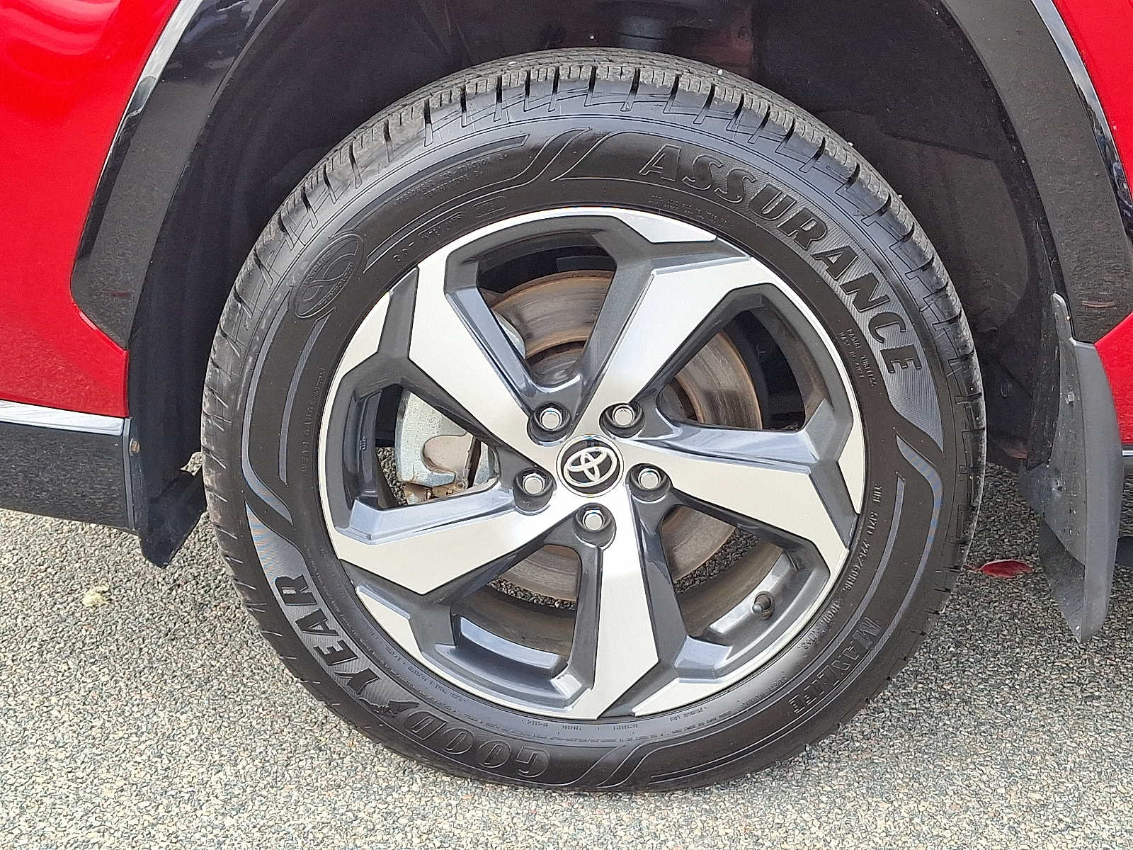 Thumbnail: 2024 Toyota RAV4 - 11