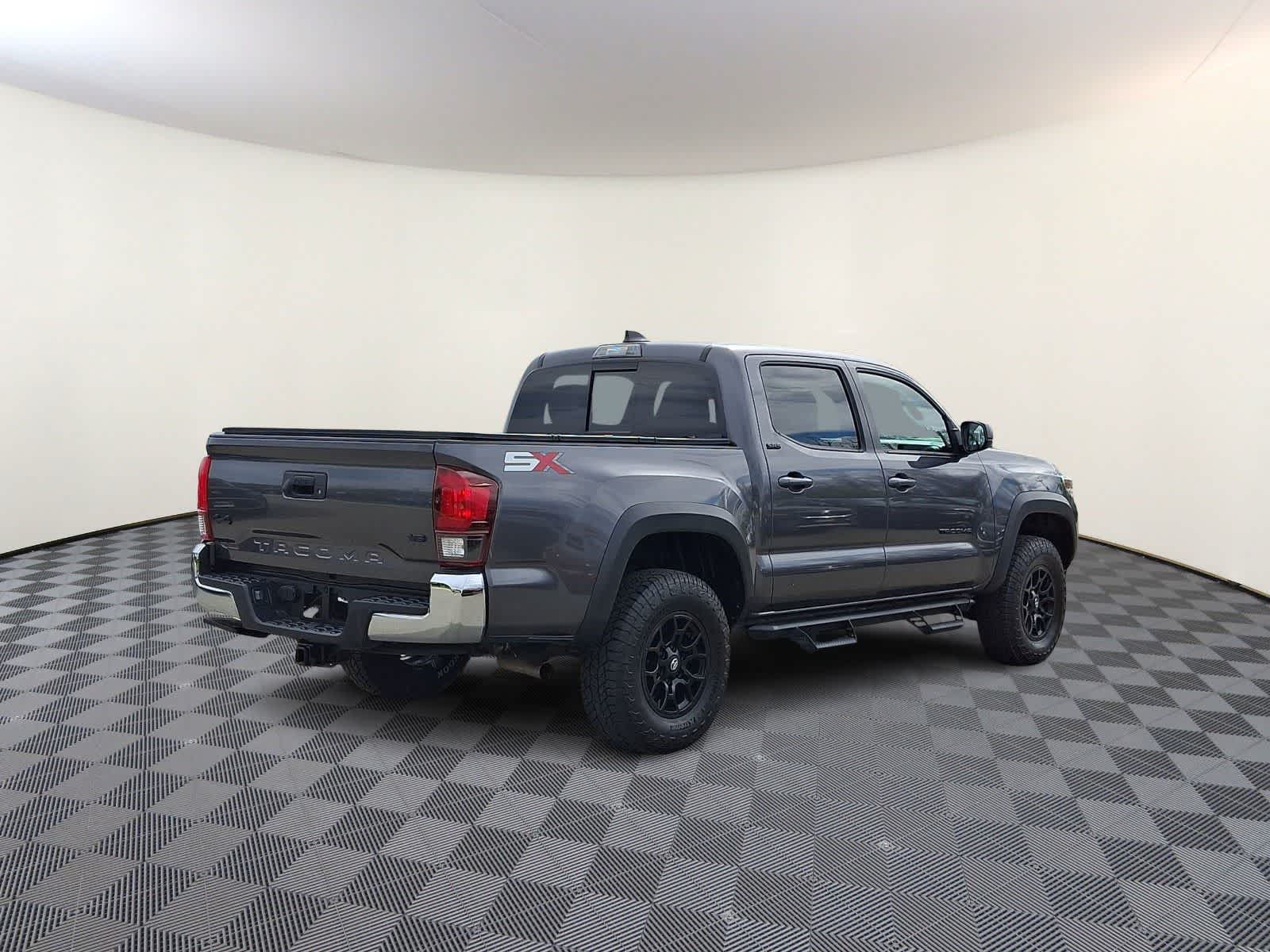 Thumbnail: 2023 Toyota Tacoma - 6