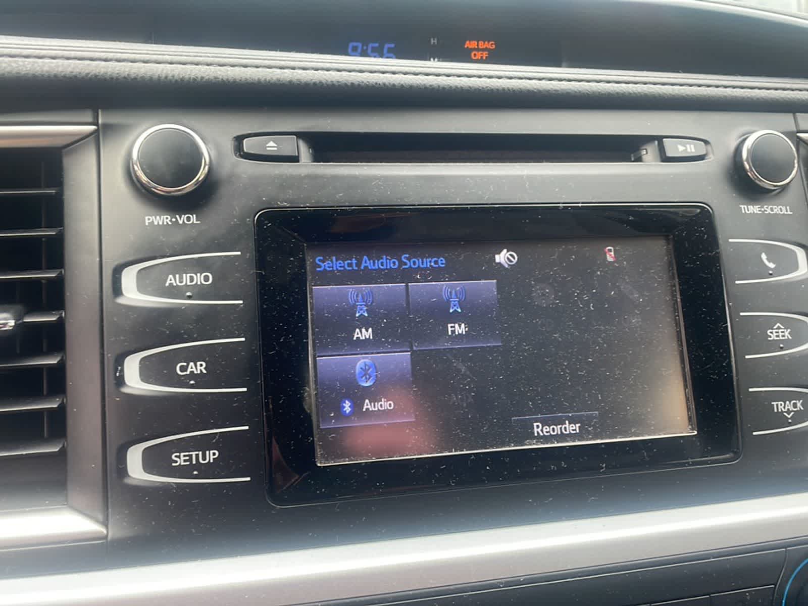 Thumbnail: 2019 Toyota Highlander - 16