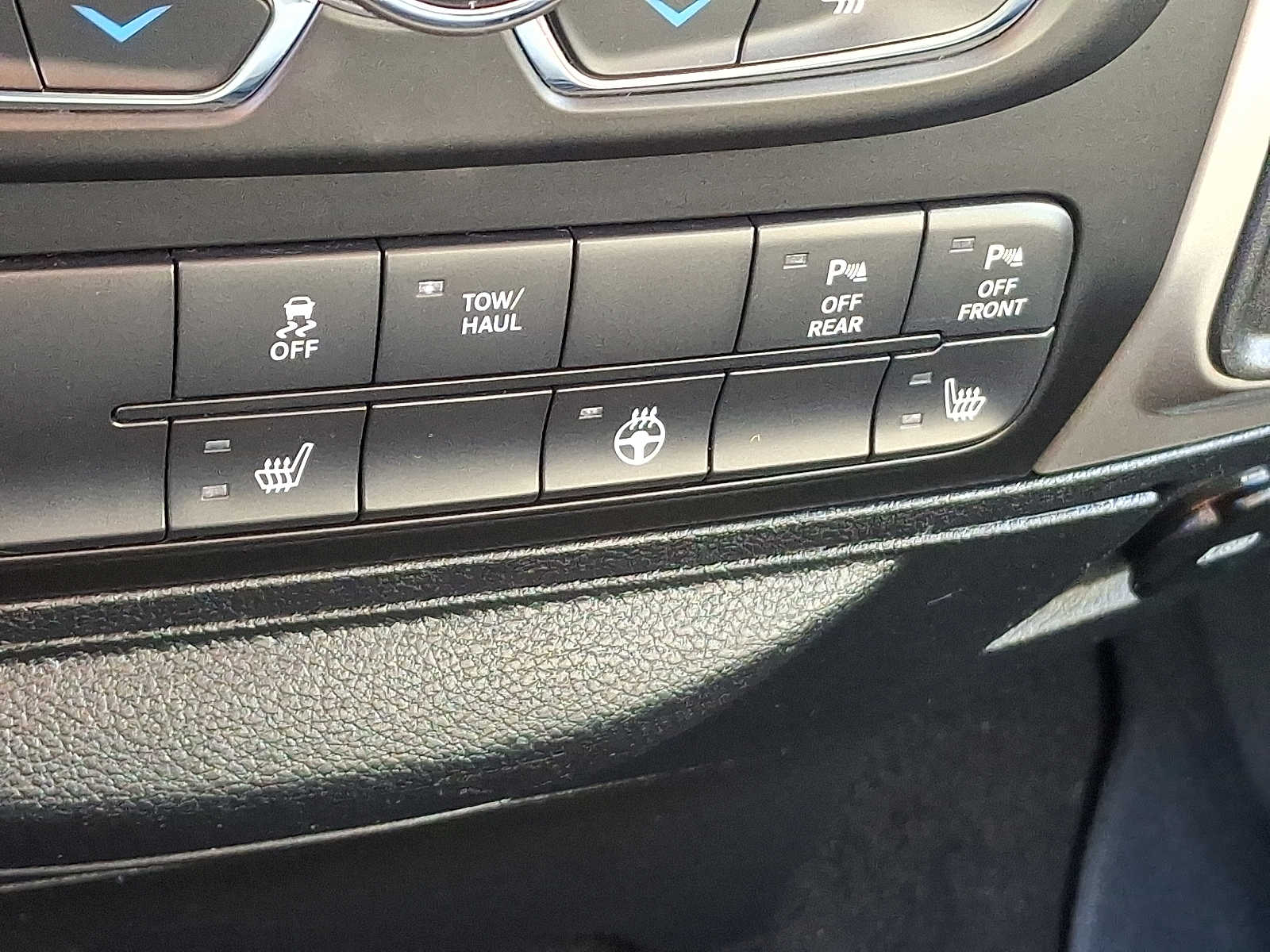 Thumbnail: 2018 RAM 1500 - 25