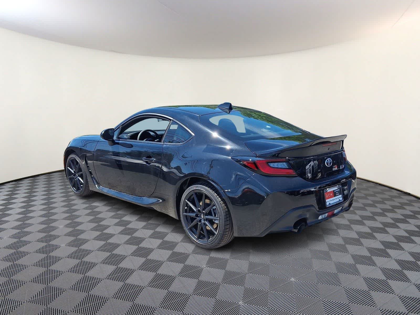 Thumbnail: 2026 Toyota GR86 - 6