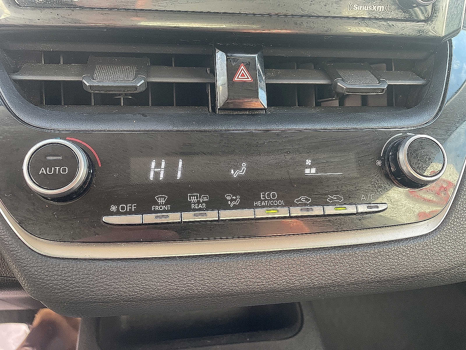 Thumbnail: 2021 Toyota Corolla - 25