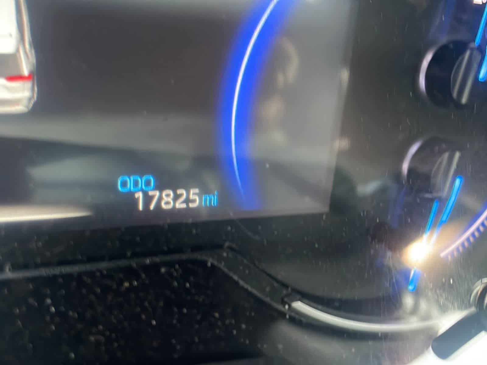 Thumbnail: 2025 Toyota RAV4 - 3