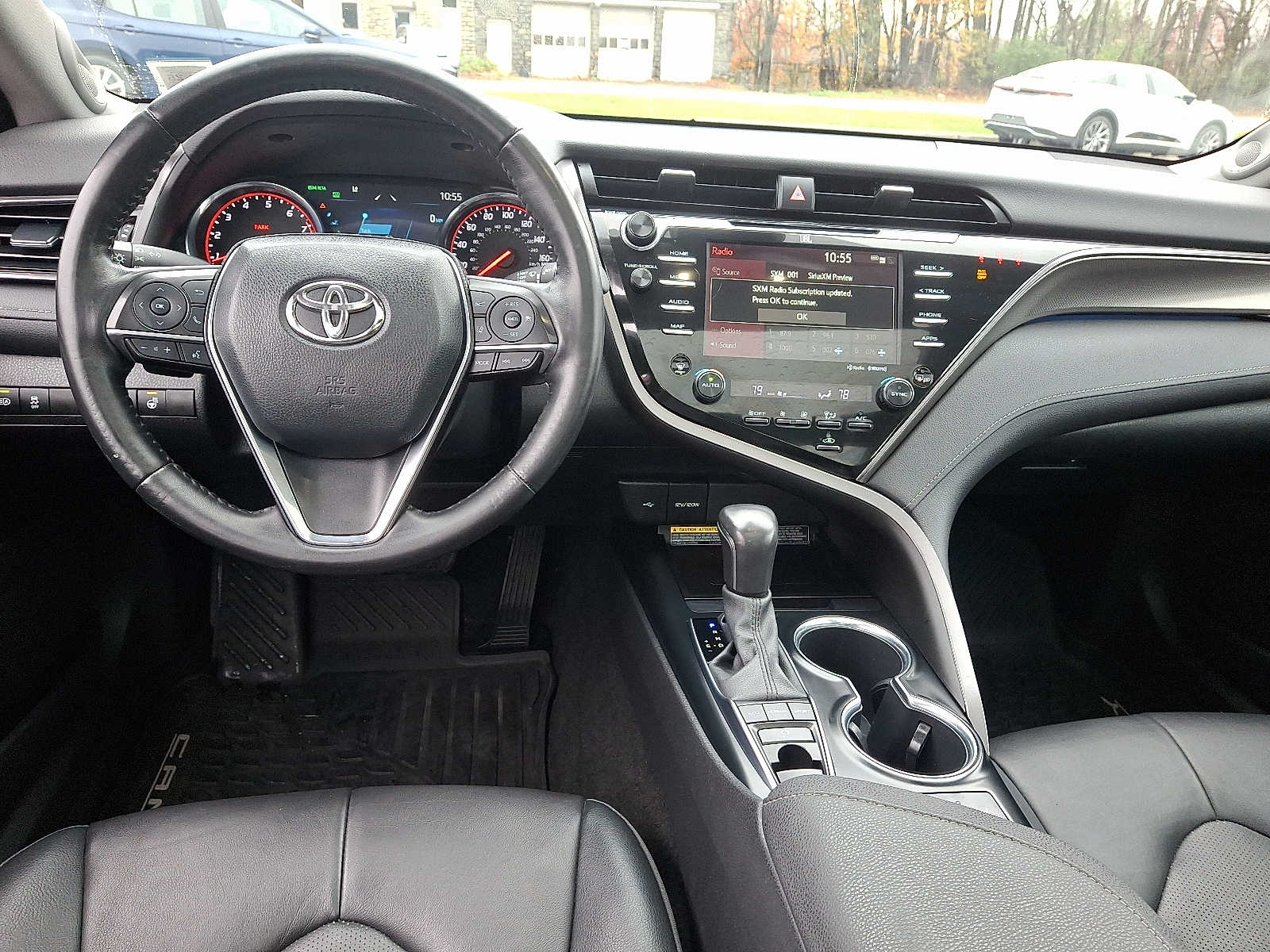 Thumbnail: 2020 Toyota Camry - 14