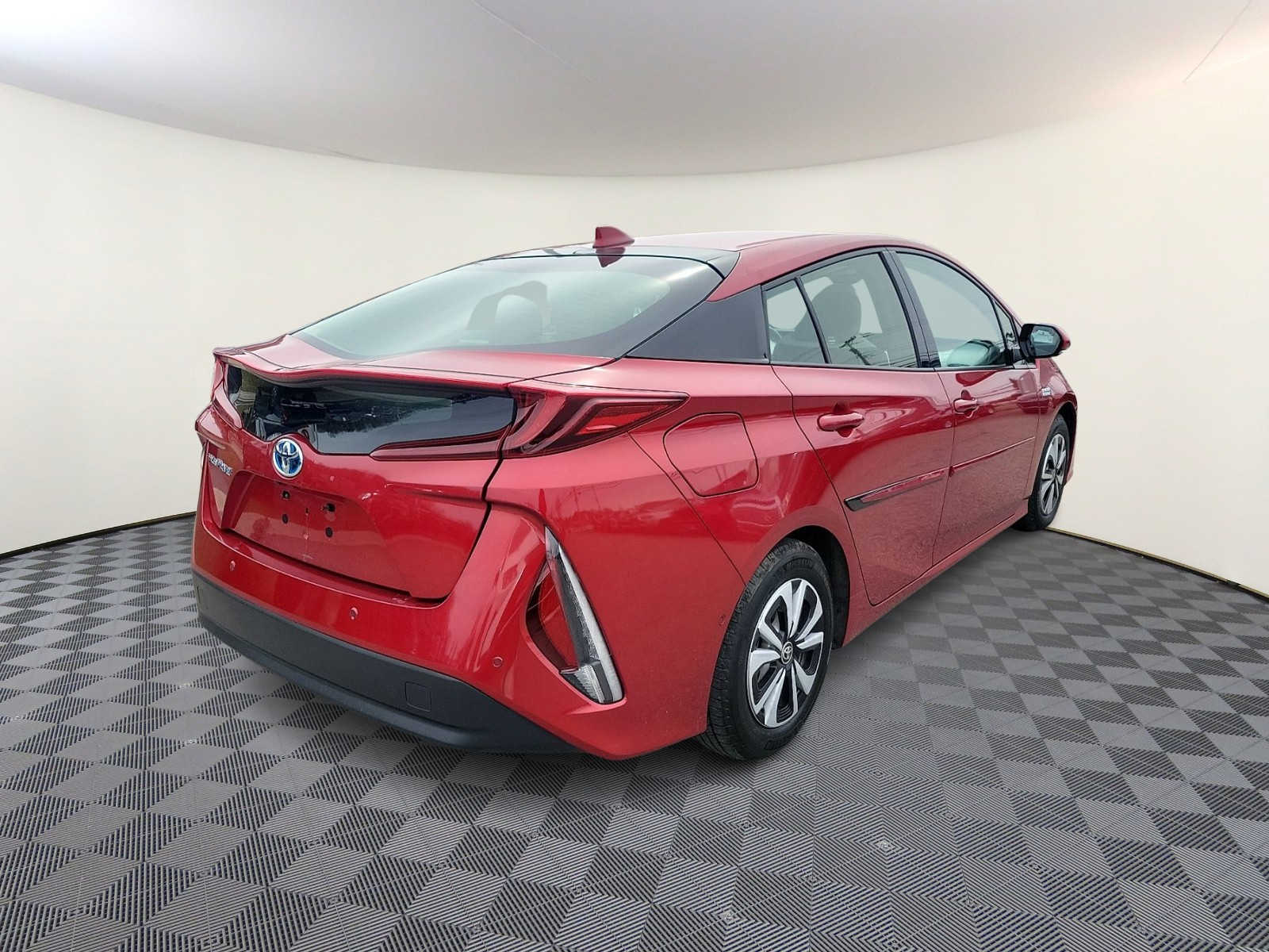 Thumbnail: 2018 Toyota Prius Prime - 6