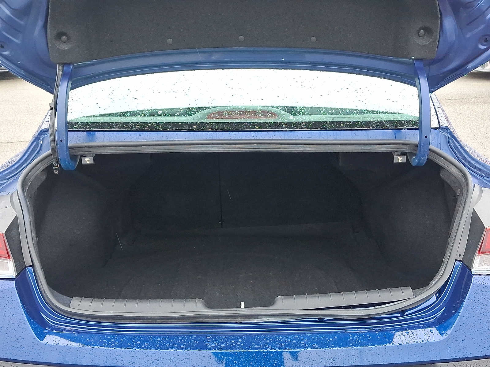 Thumbnail: 2025 Hyundai Elantra - 24