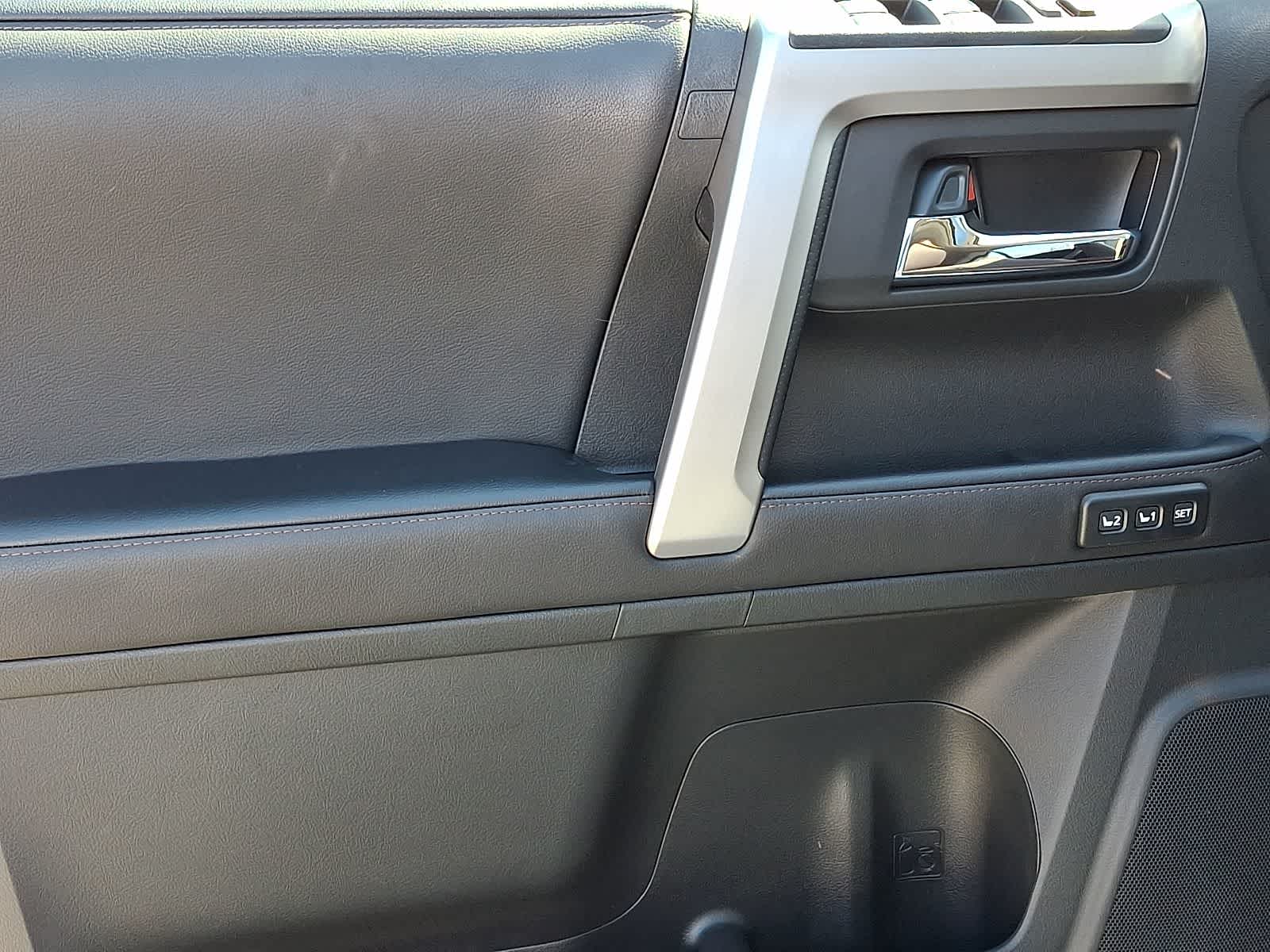 Thumbnail: 2023 Toyota 4Runner - 14