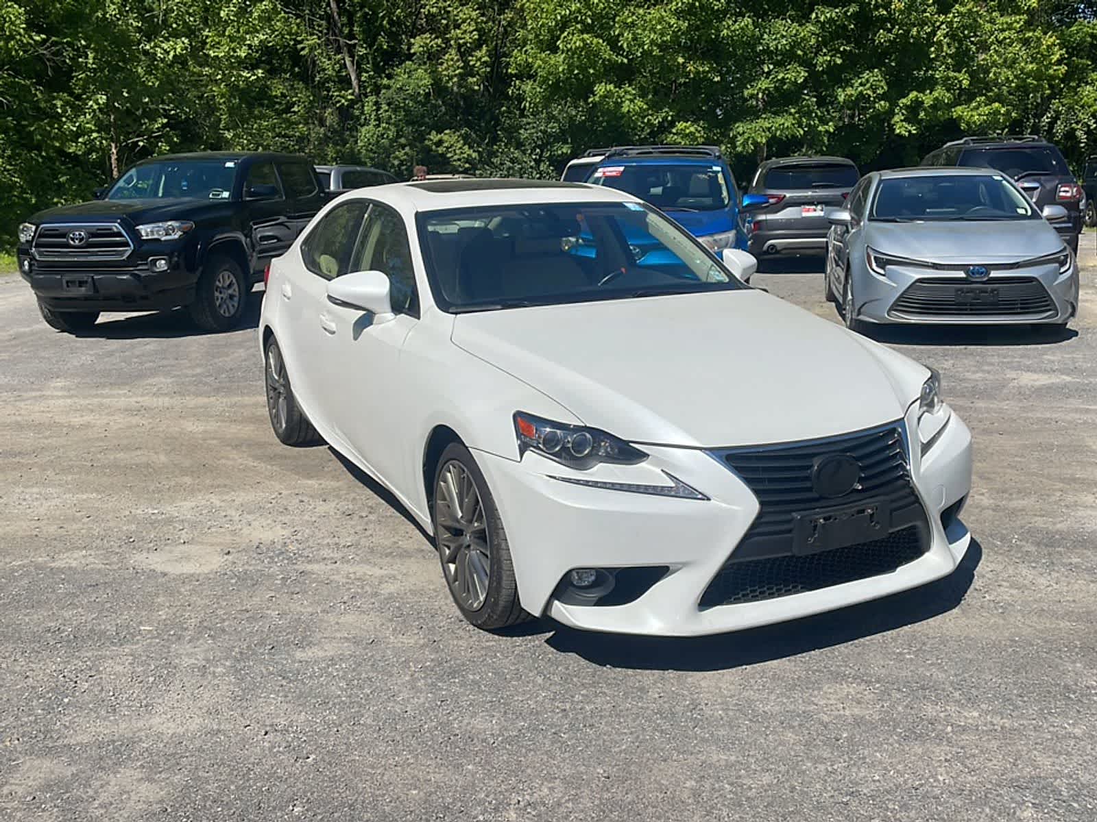 Thumbnail: 2015 Lexus IS - 10