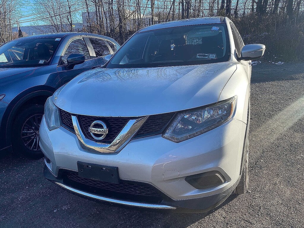 Used 2015 Nissan Rogue S SUV