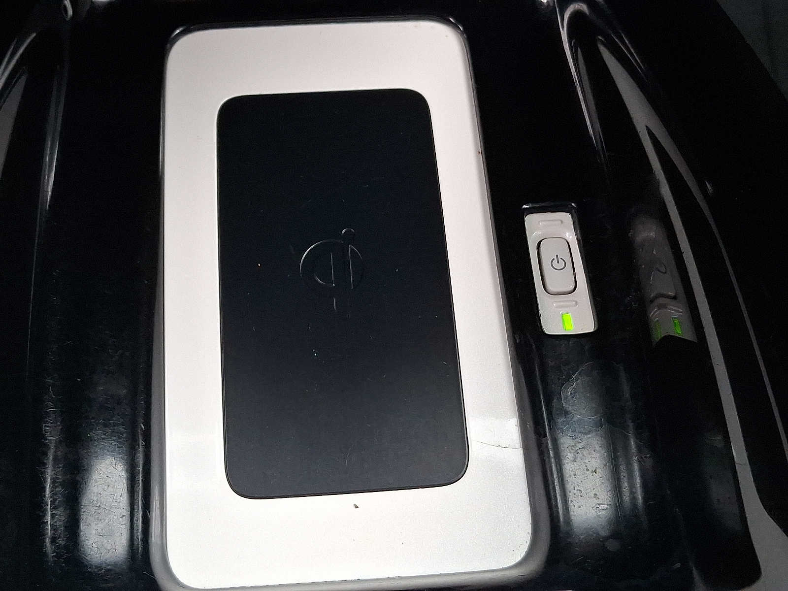 Thumbnail: 2017 Toyota Prius Prime - 25