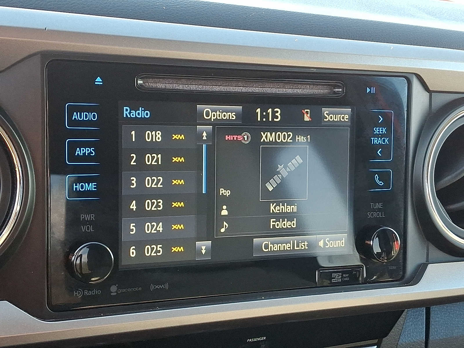 Thumbnail: 2017 Toyota Tacoma - 20