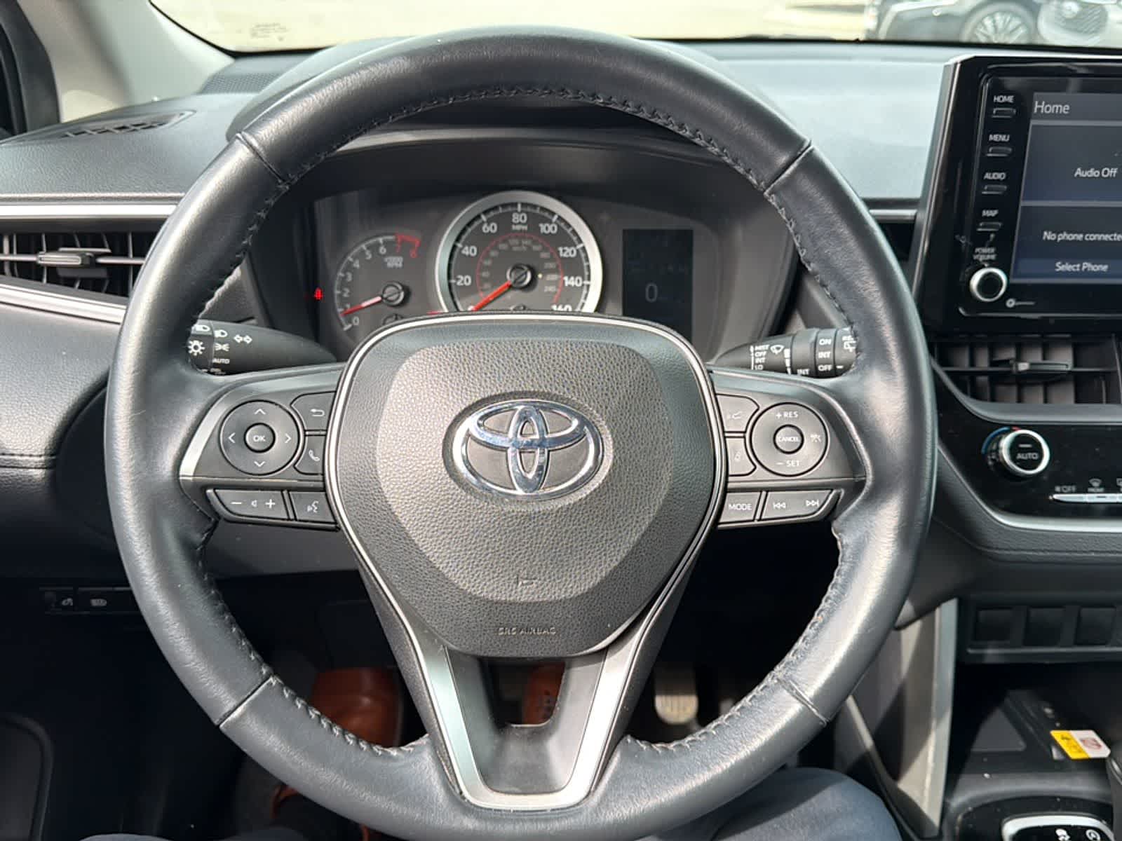 Thumbnail: 2022 Toyota Corolla Cross - 12