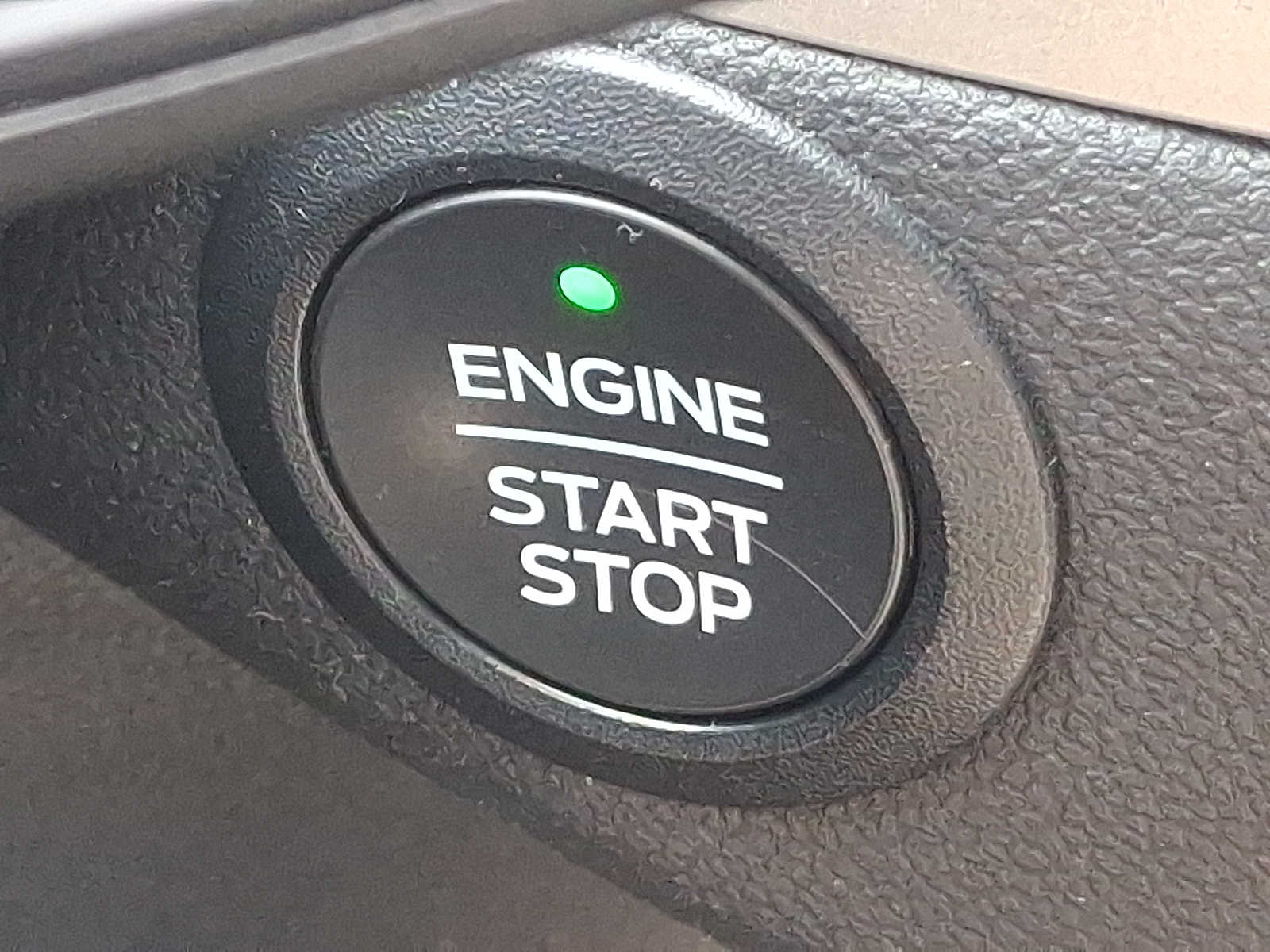 2022 Ford Escape SE 24