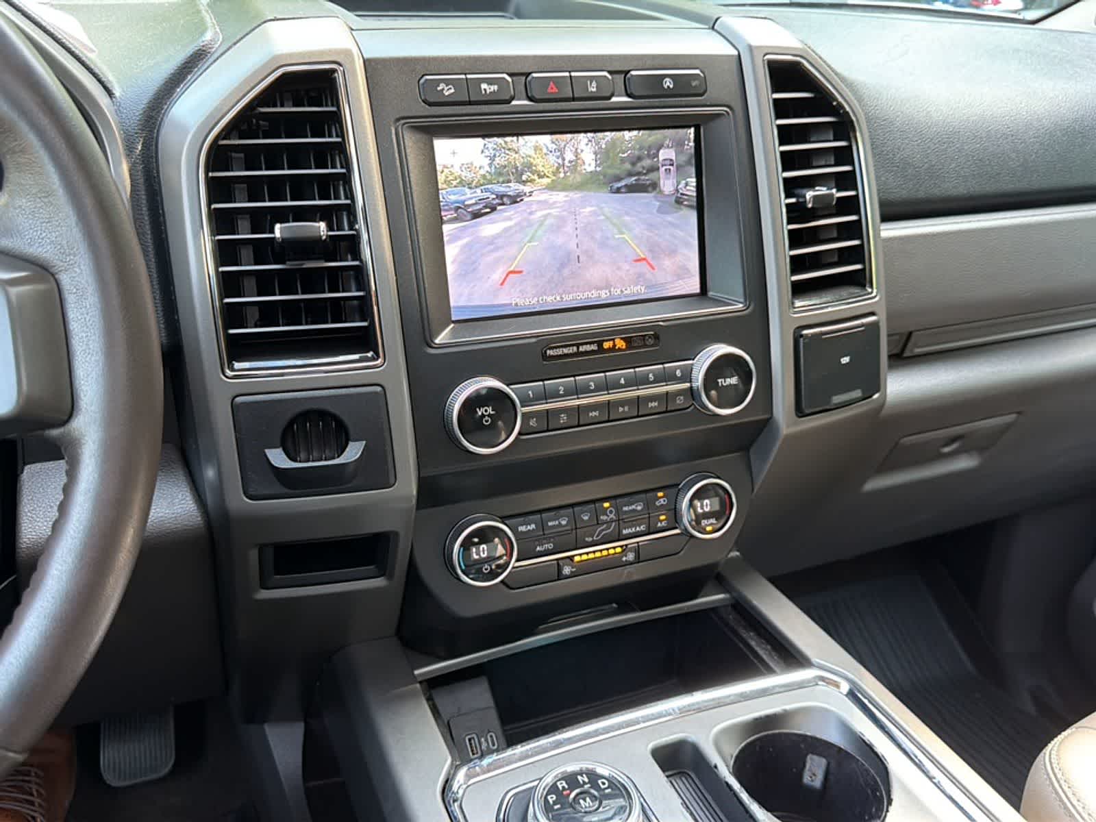 Thumbnail: 2020 Ford Expedition - 13