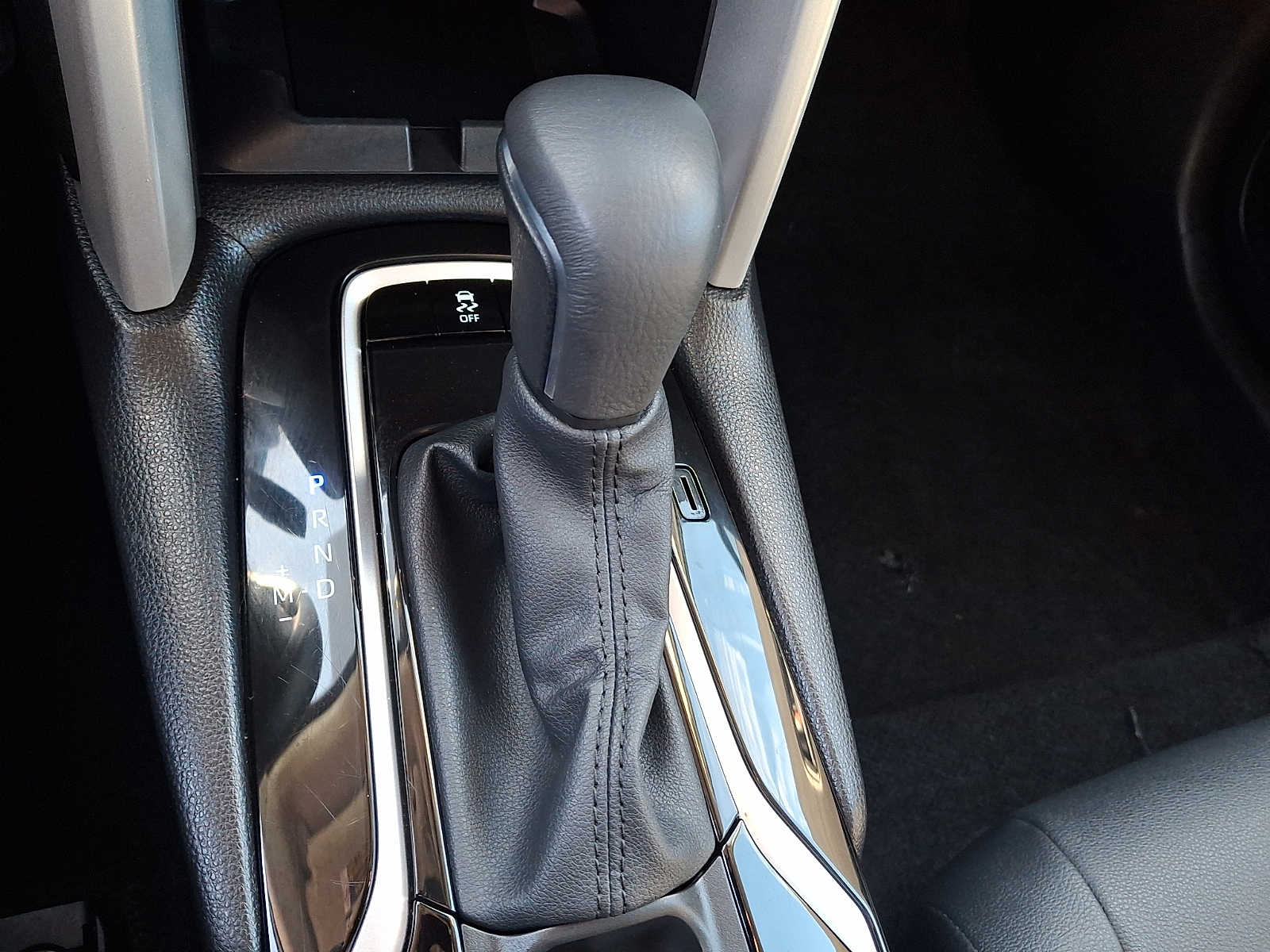 Thumbnail: 2025 Toyota Corolla Cross - 17